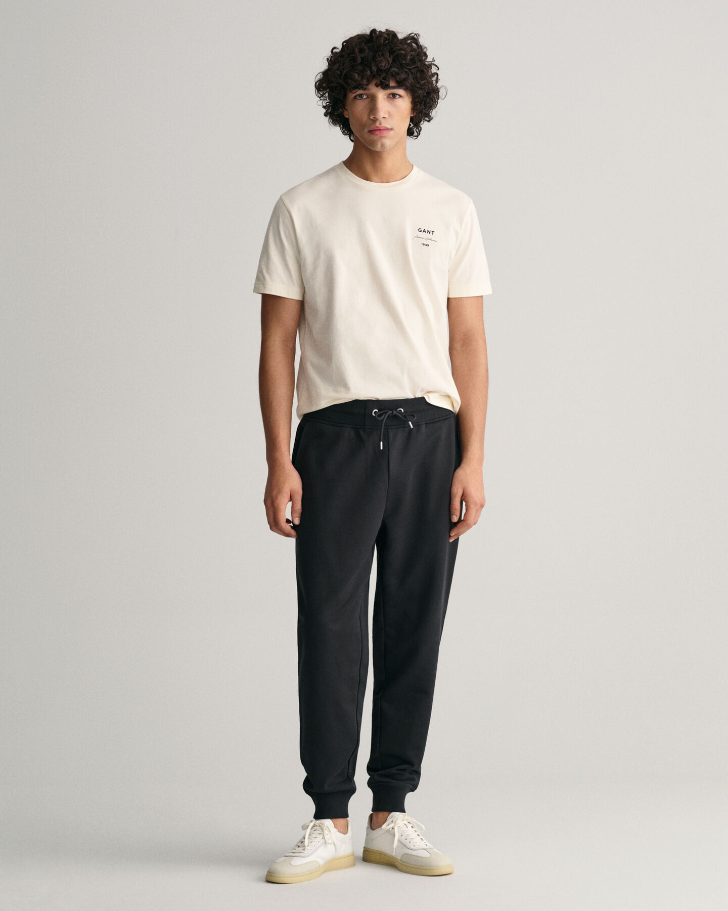 GANT Script Graphic Sweatpants