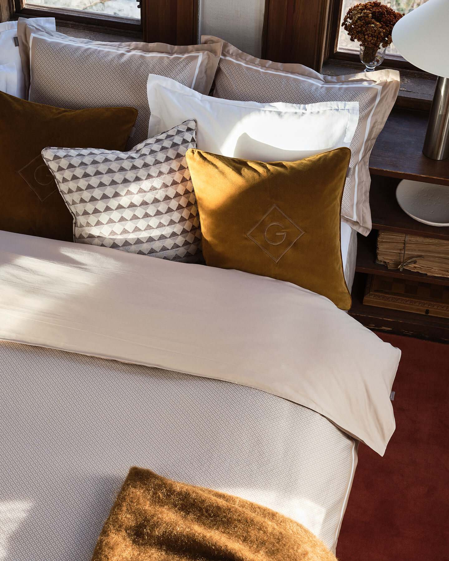 Velvet G Cushion 50X50