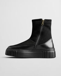 Snowmont Suede Boots