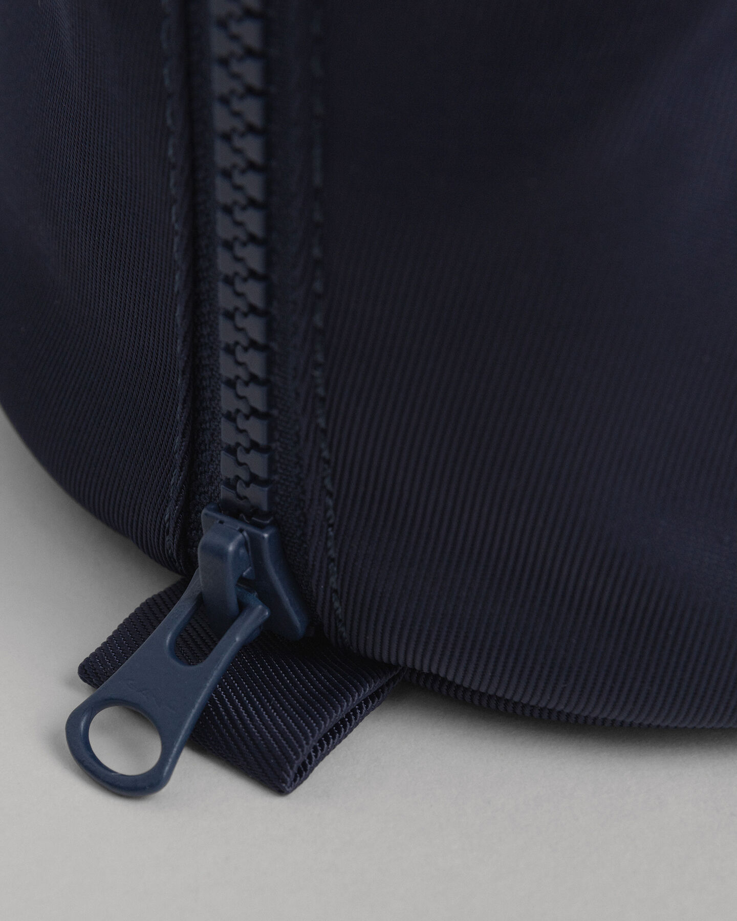 Teens Banner Shield Wash Bag