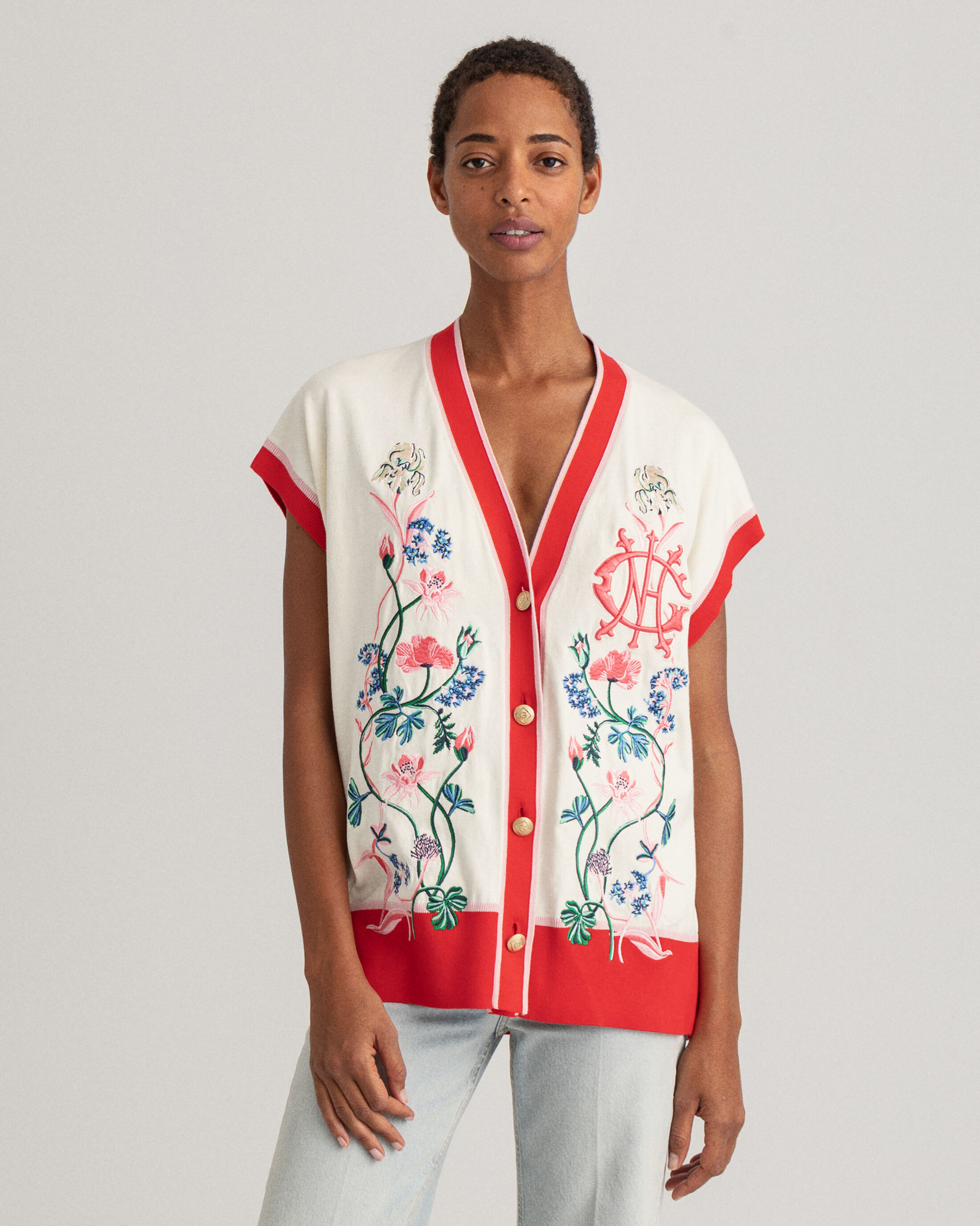  Floral Monogram Embroidery Vest 