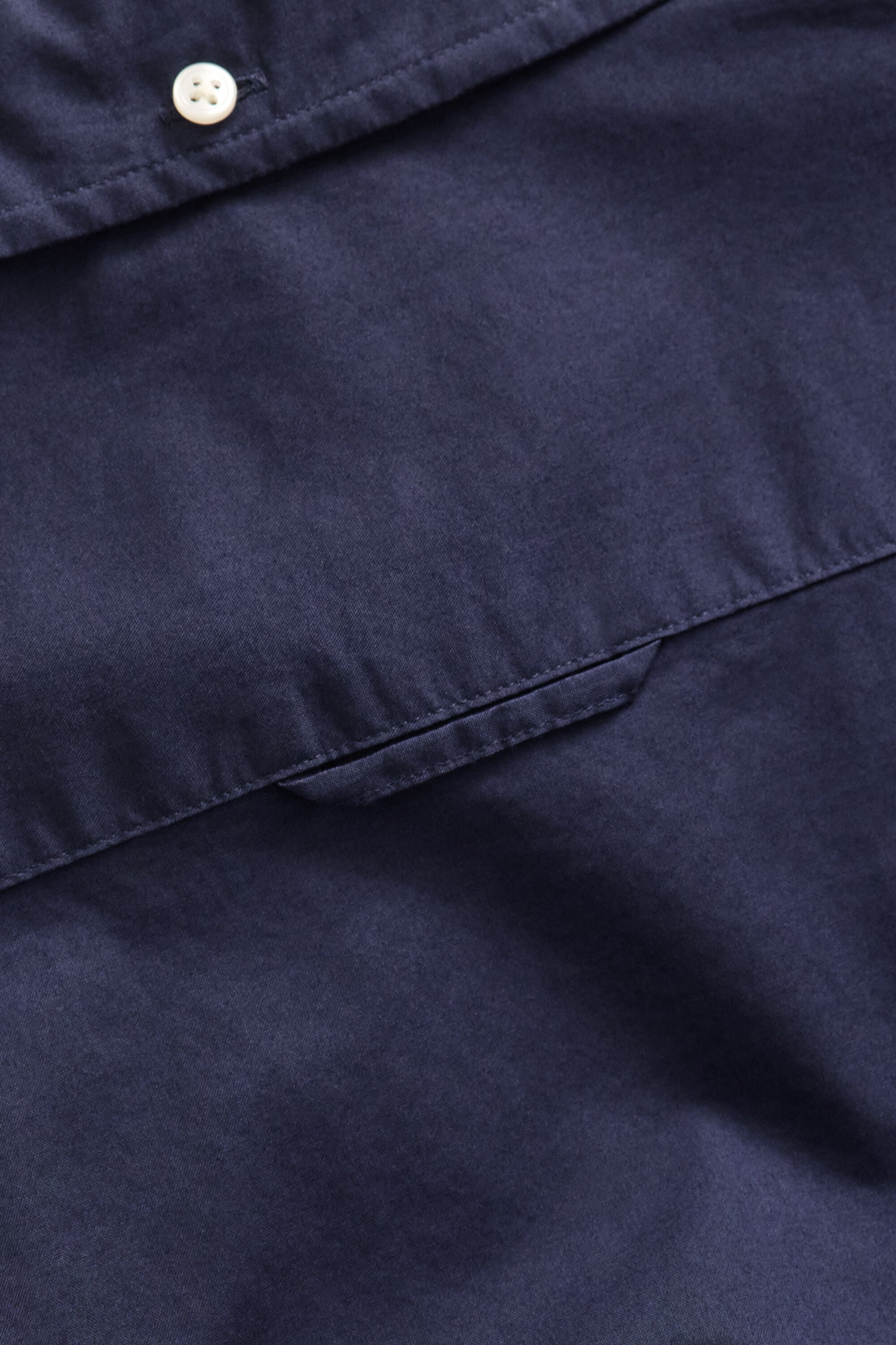 Classic Slim Poplin Shirt