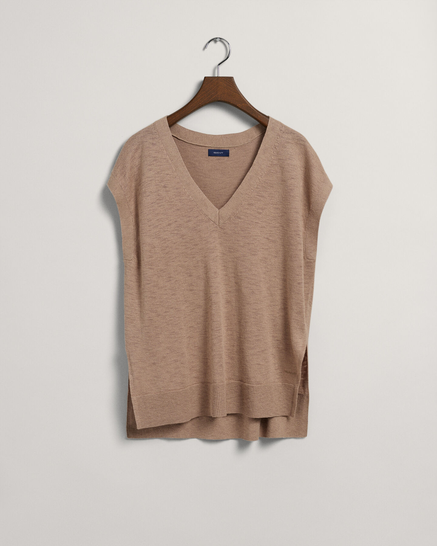 Linen Blend V-Neck Vest
