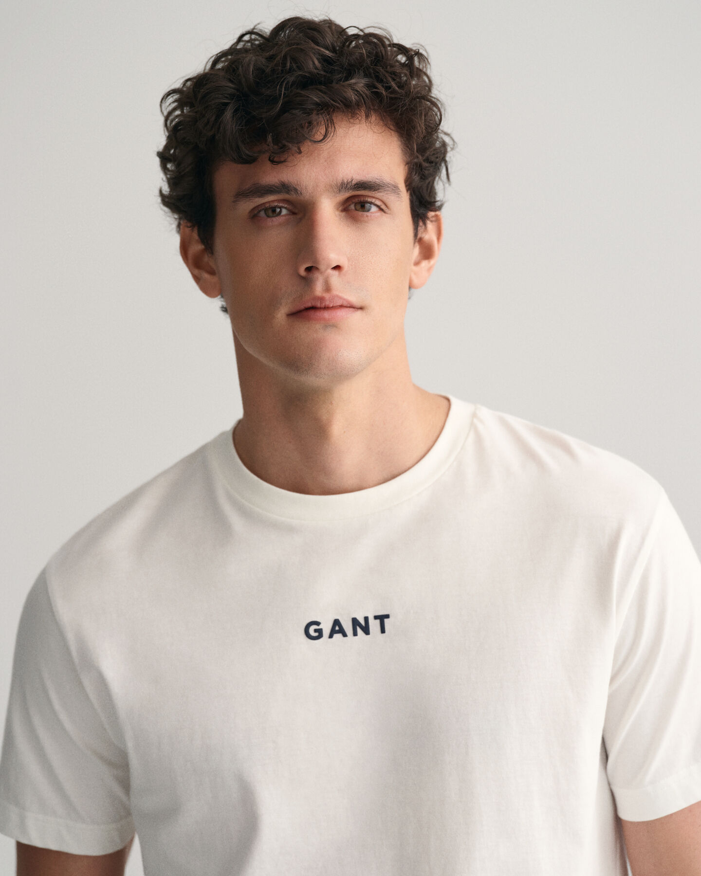 Contrast Small GANT Logo T-Shirt