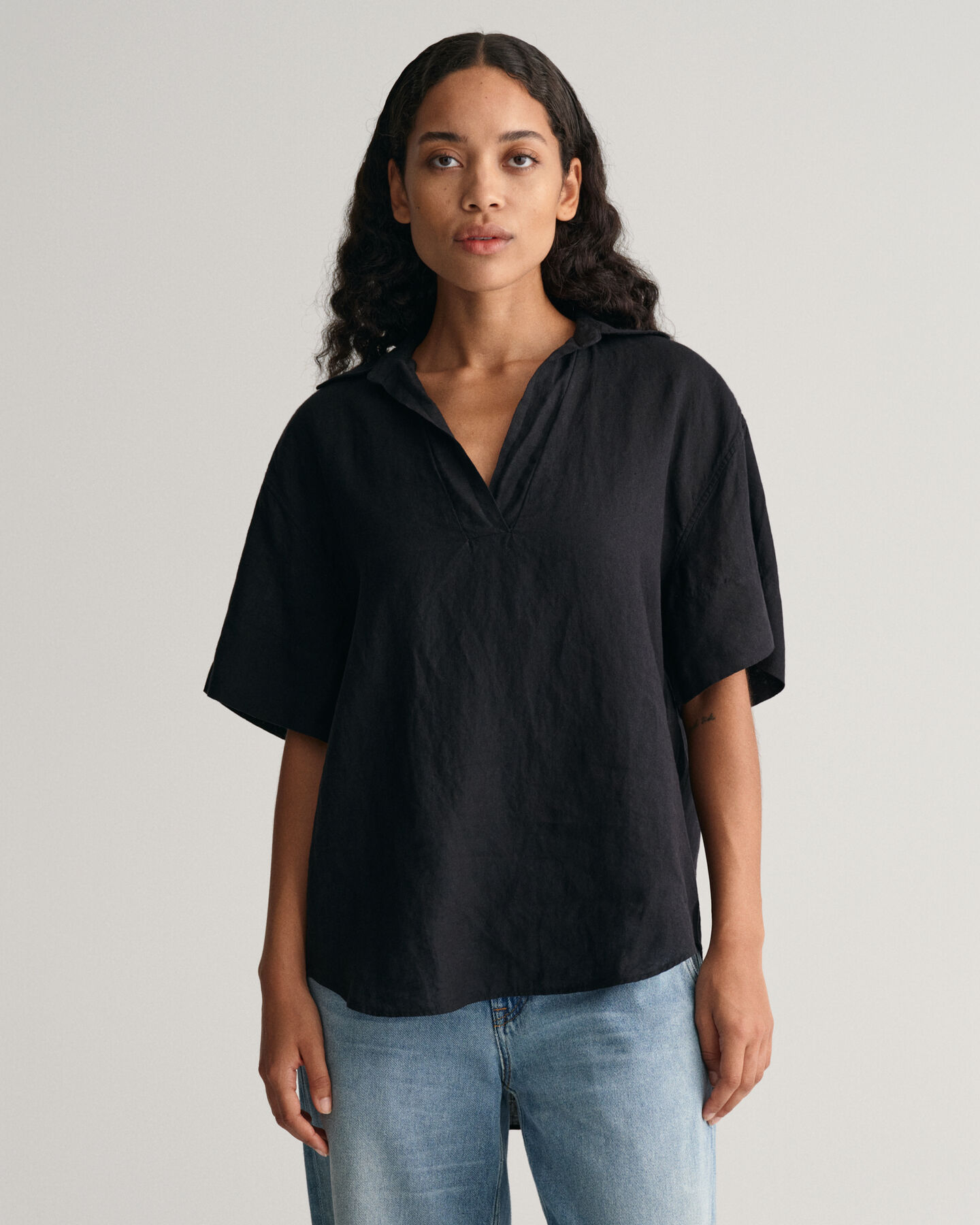 Relaxed Fit Linen Popover Short Sleeve Shirt