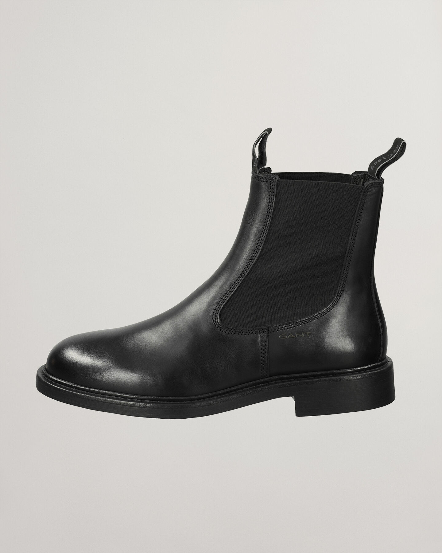 Millbro Chelsea Boots