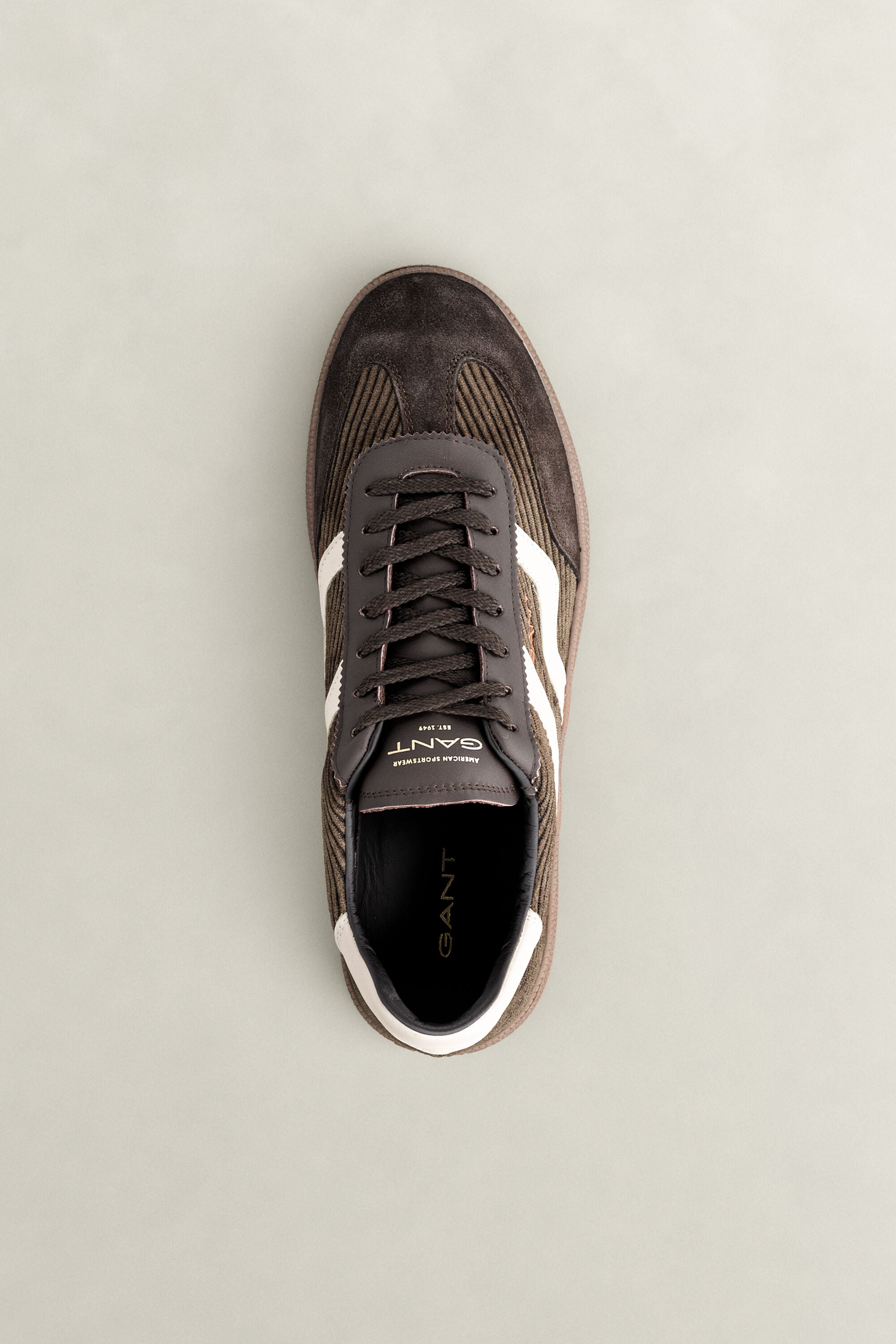 Cuzmo Corduroy Sneakers
