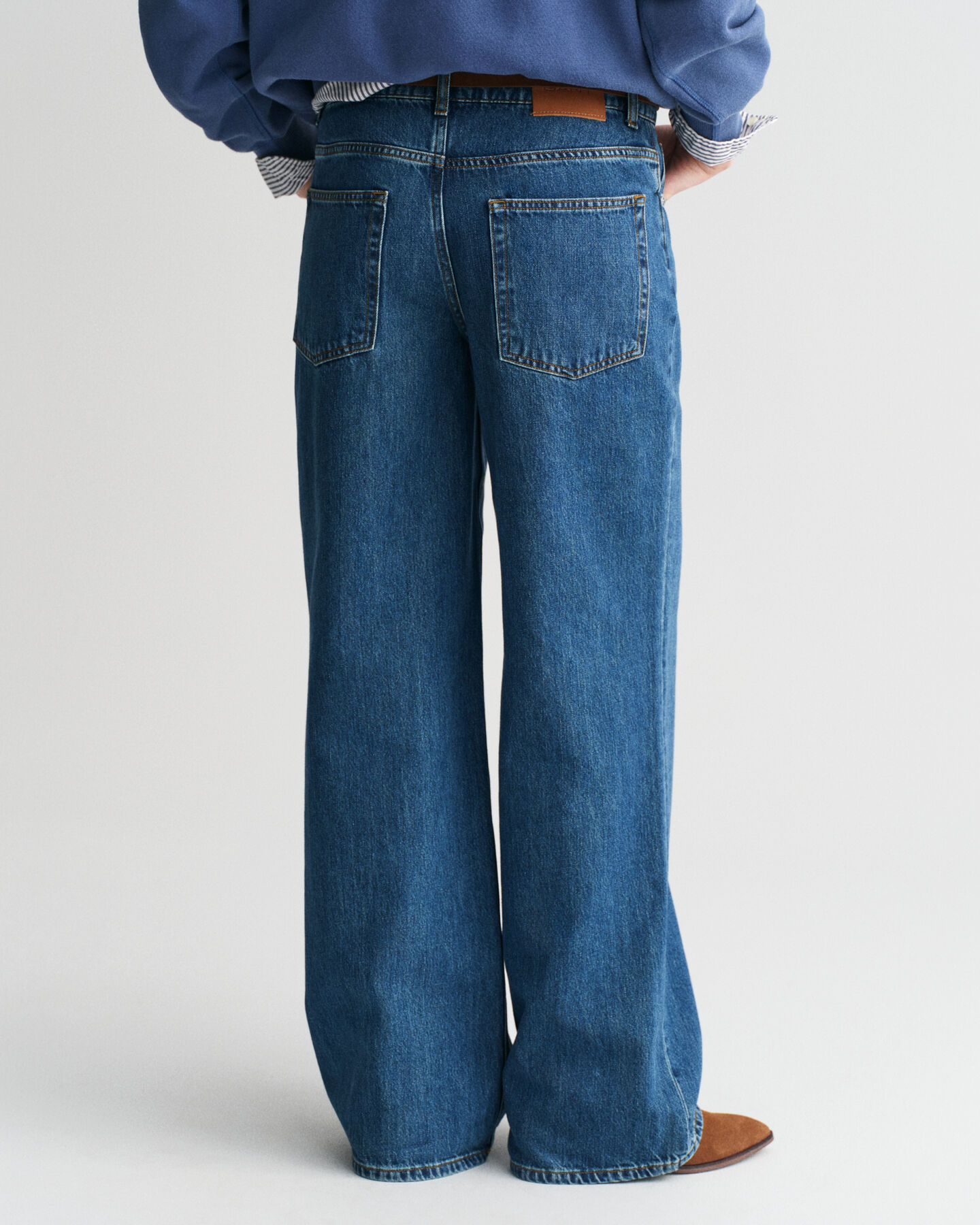 Relaxed Fit Stretch Jeans