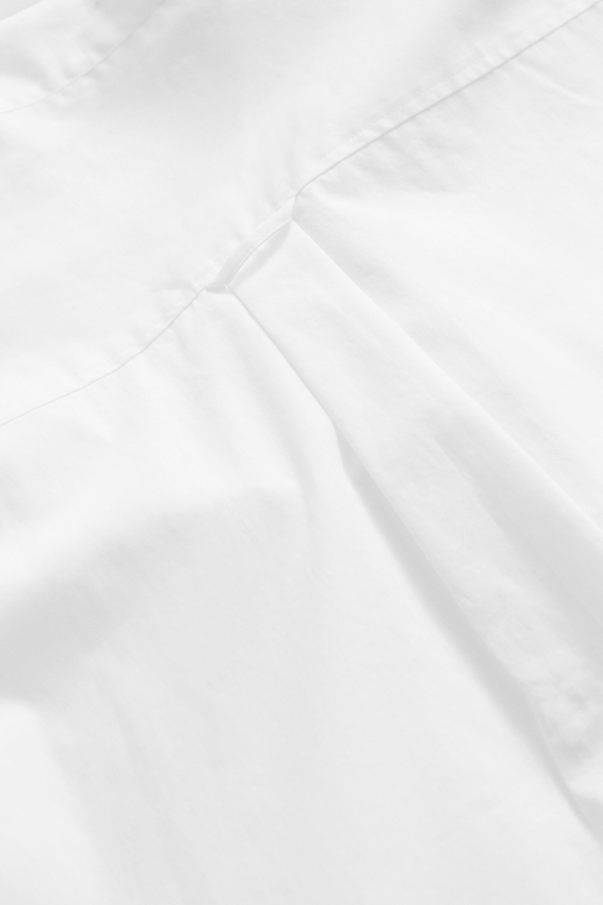 Poplin Bow Tie Shirt