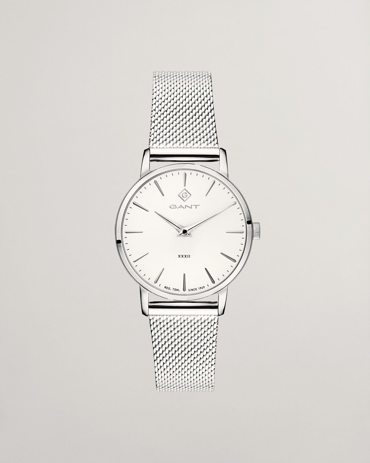 Park Avenue 32 Wristwatch — WHITE