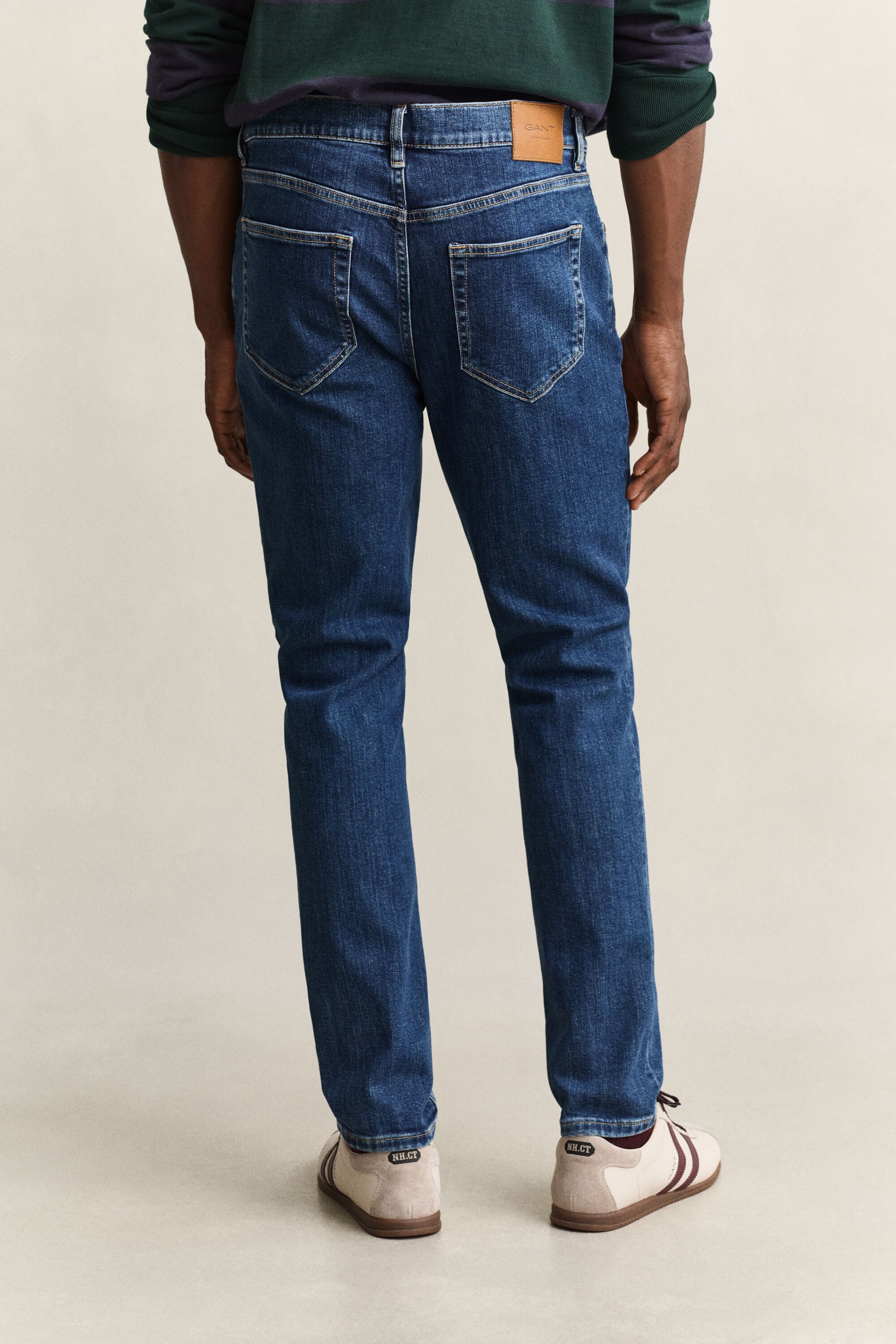 Slim Clean Wash Jeans