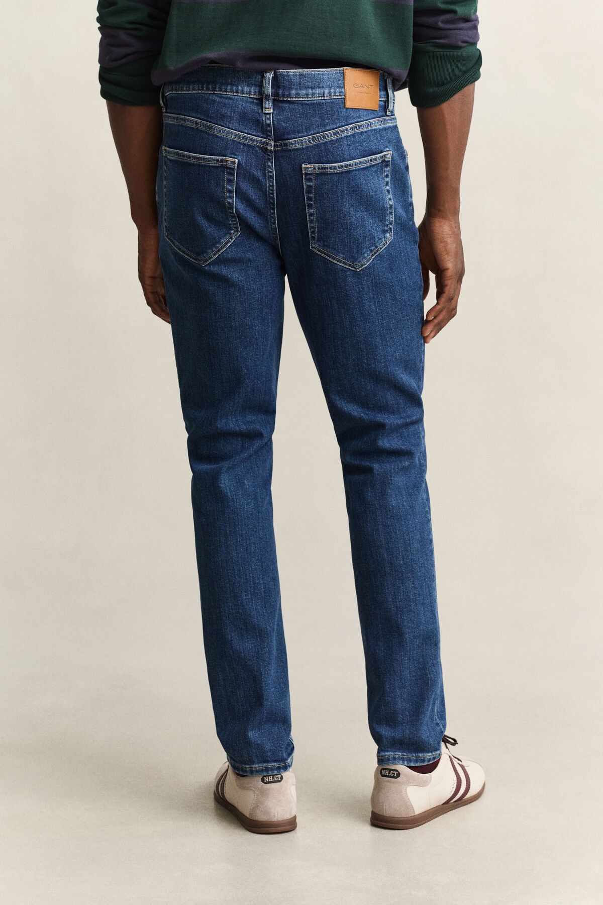 Slim Clean Wash Jeans — MID BLUE VINTAGE