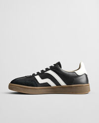 Cuzima Leather Sneakers