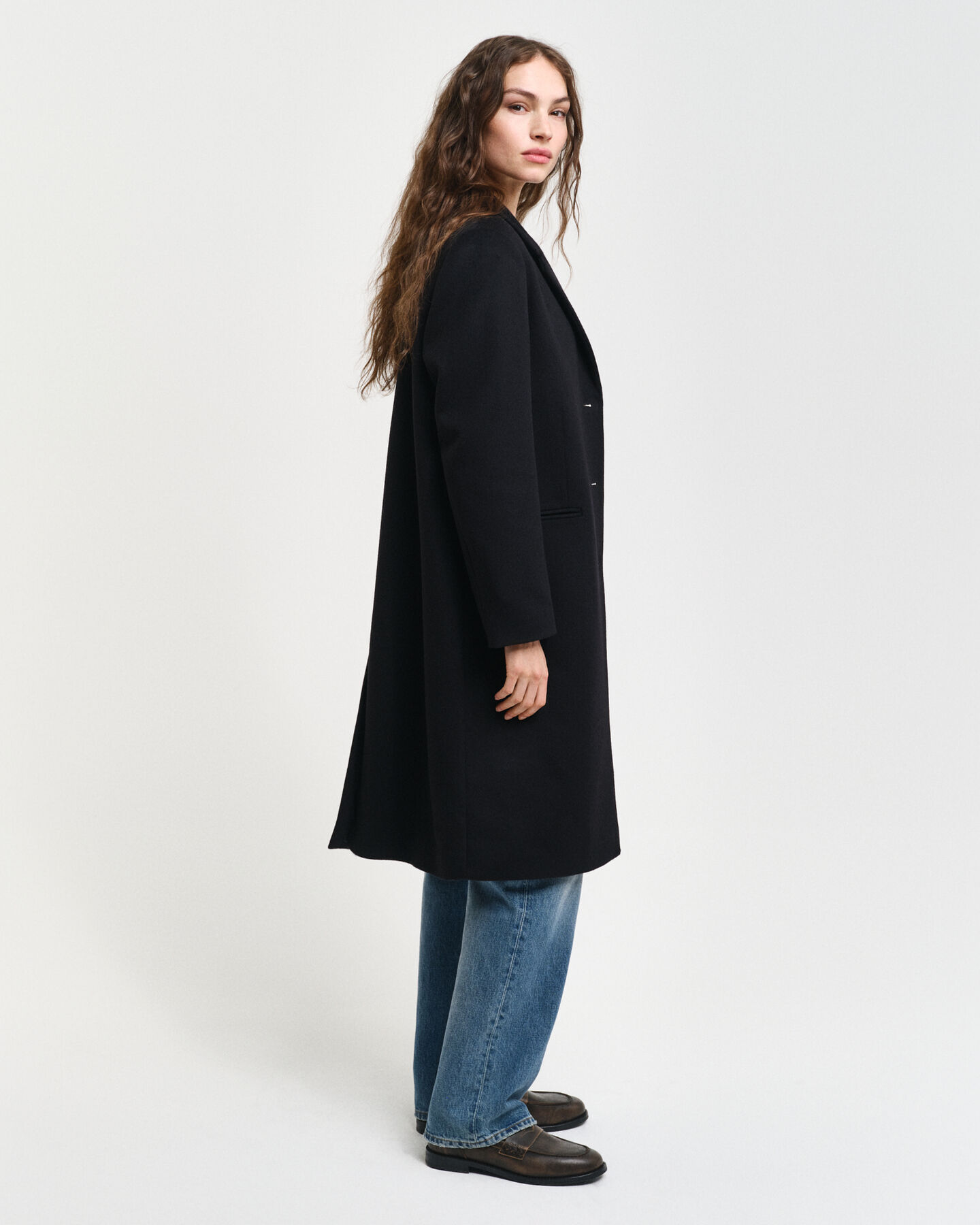 Classic Tailored Fit Wool Coat