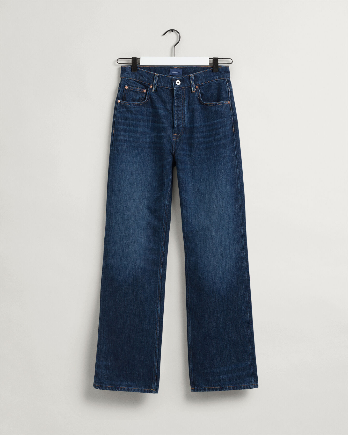 Relaxed Straight Leg High-Waisted Jeans