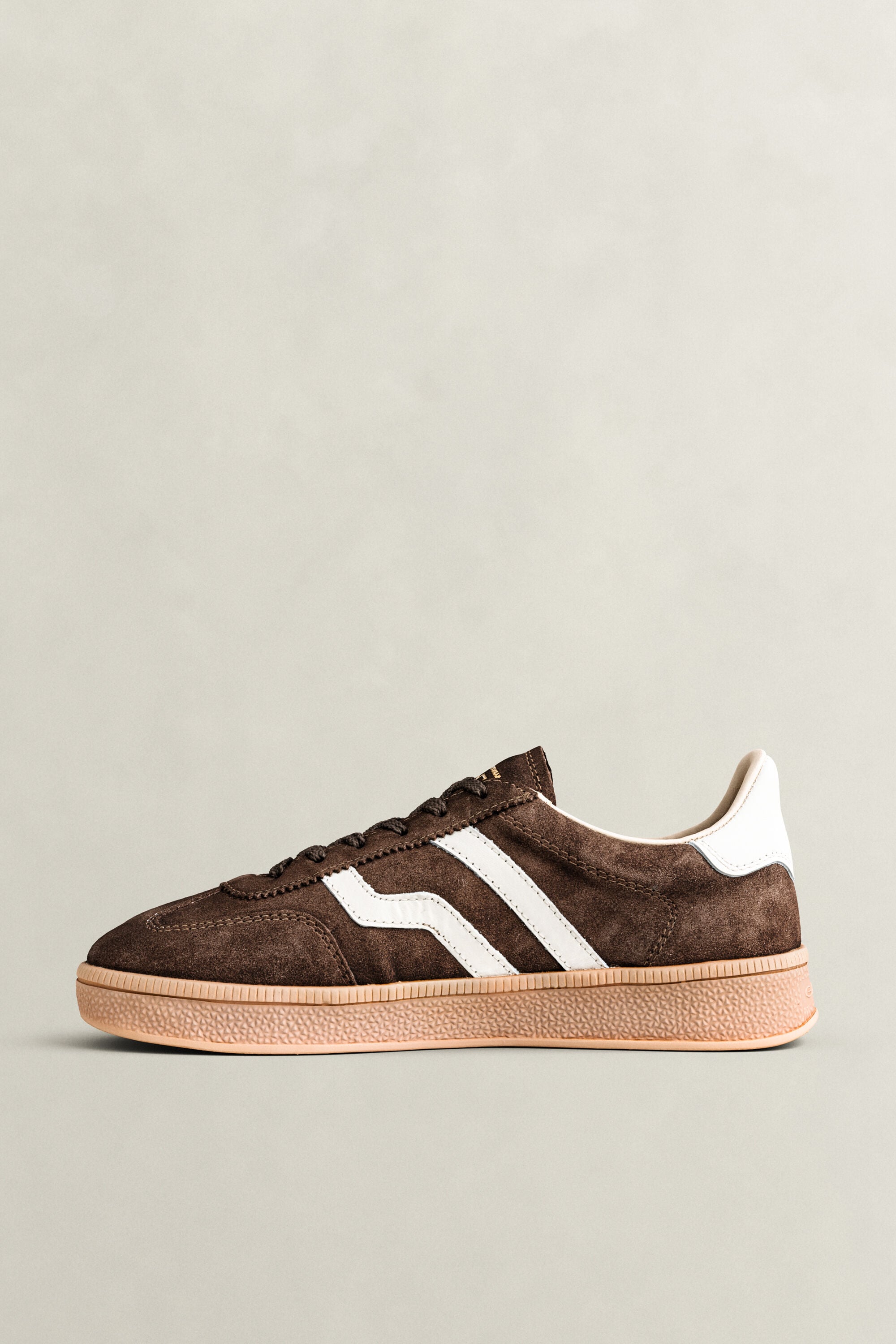 Cuzima Suede Sneakers