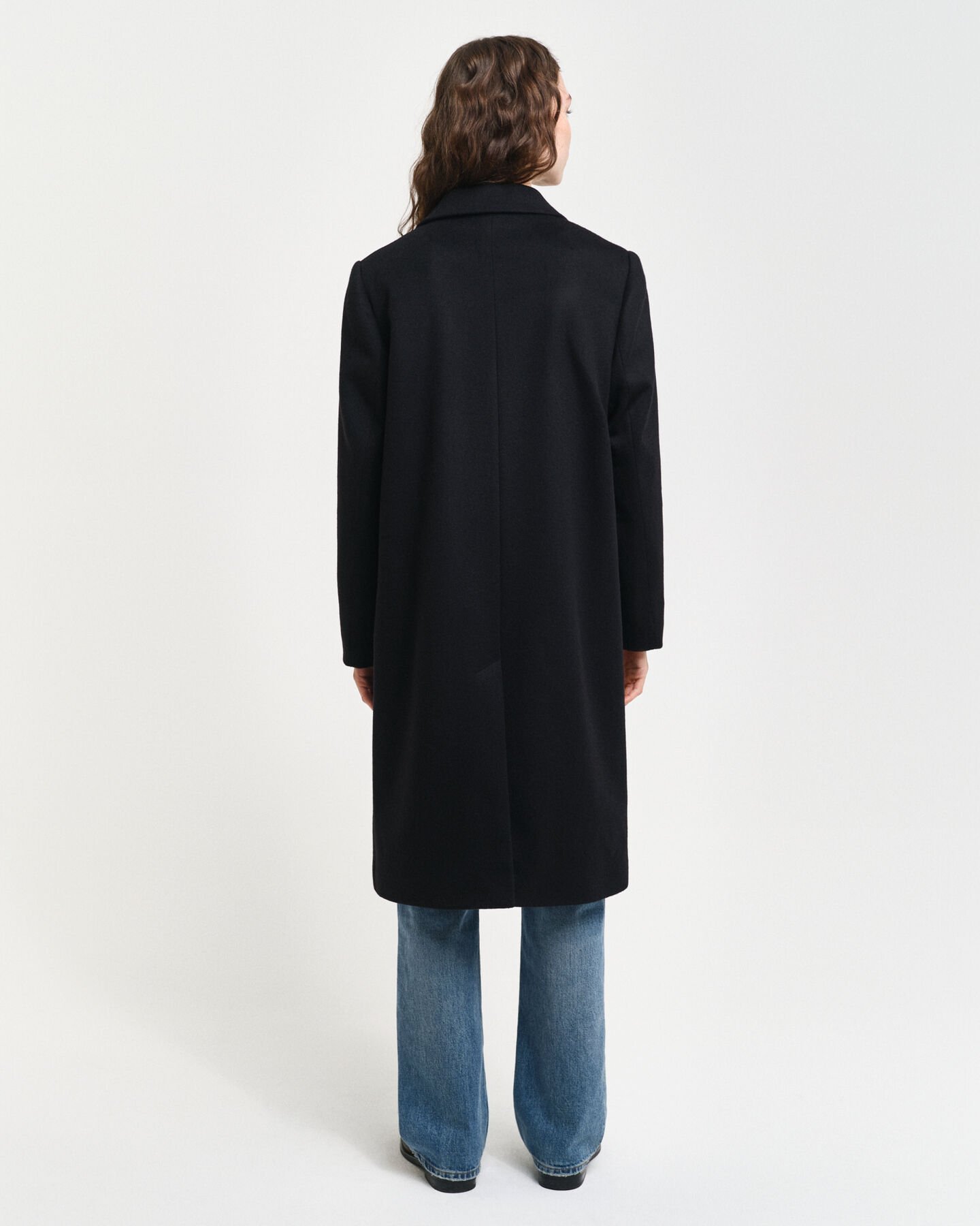 Classic Tailored Fit Wool Coat