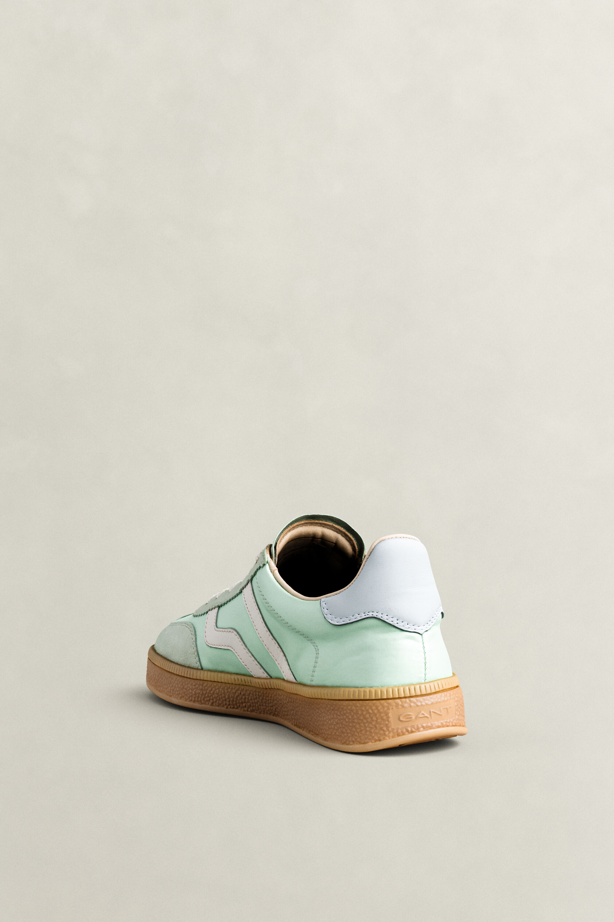 Cuzima Sneakers — SKY BLUE