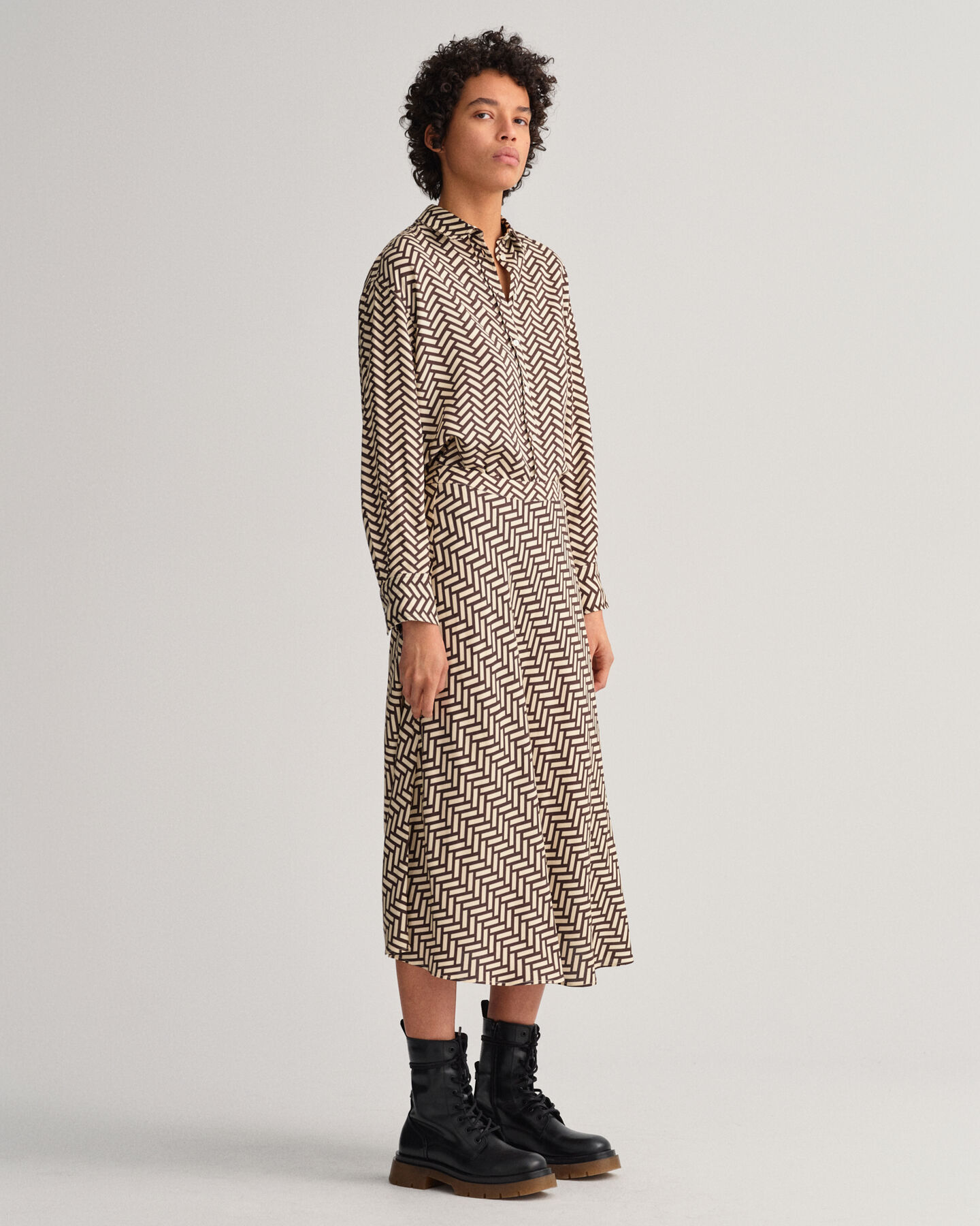 Relaxed Fit Geometric Shirt