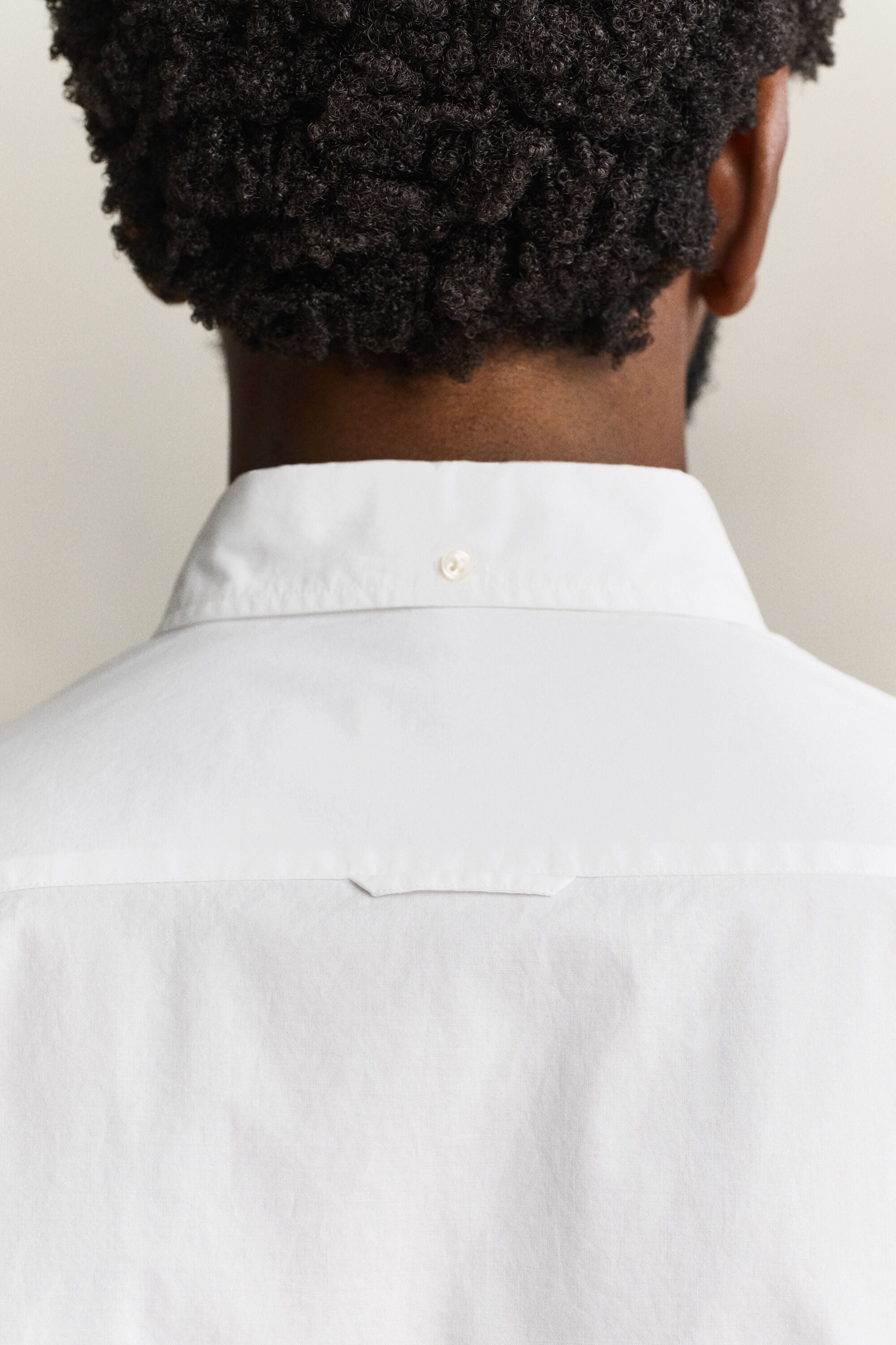 Classic Slim Poplin Shirt