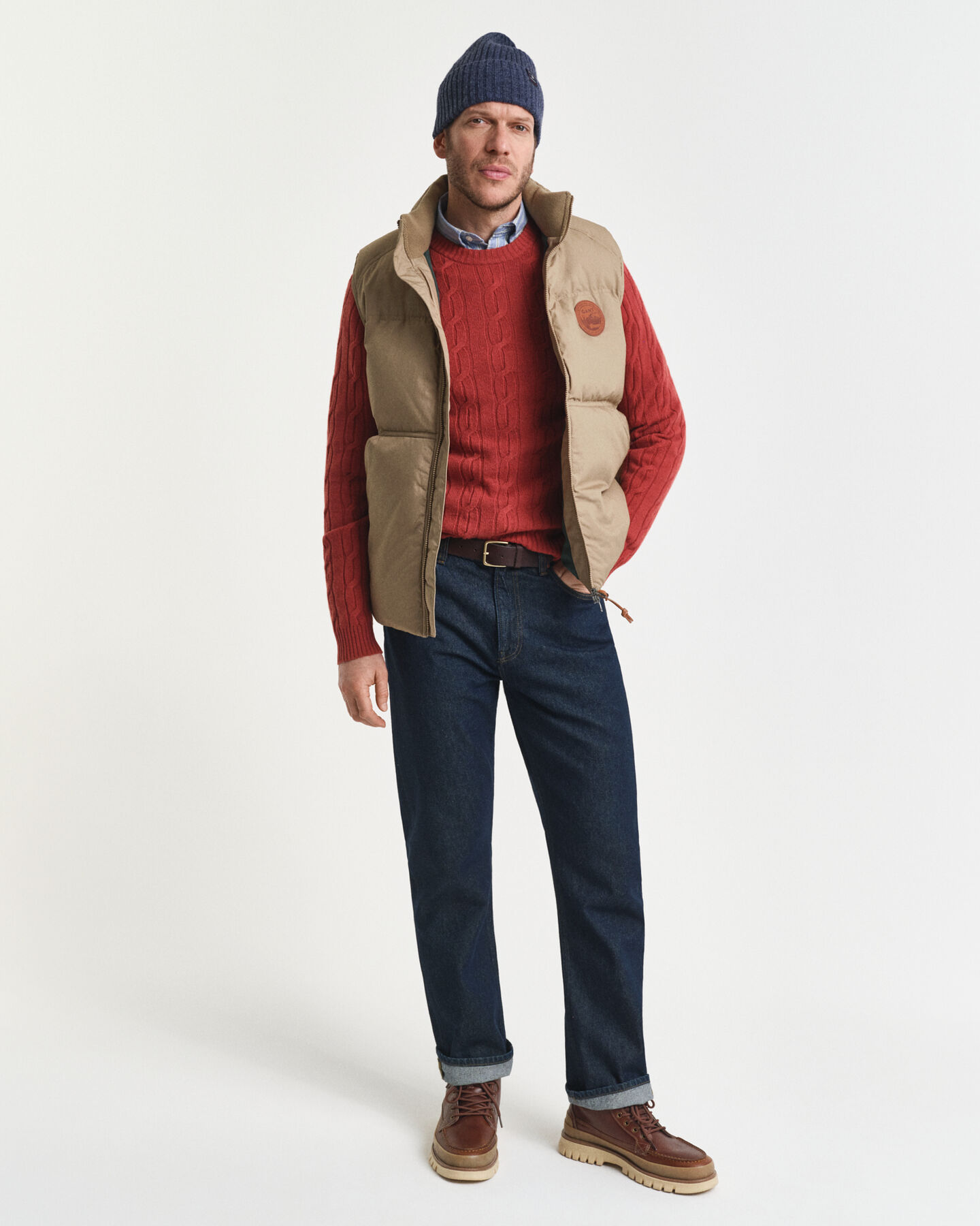 Lambswool Cable Knit Crew Neck Sweater