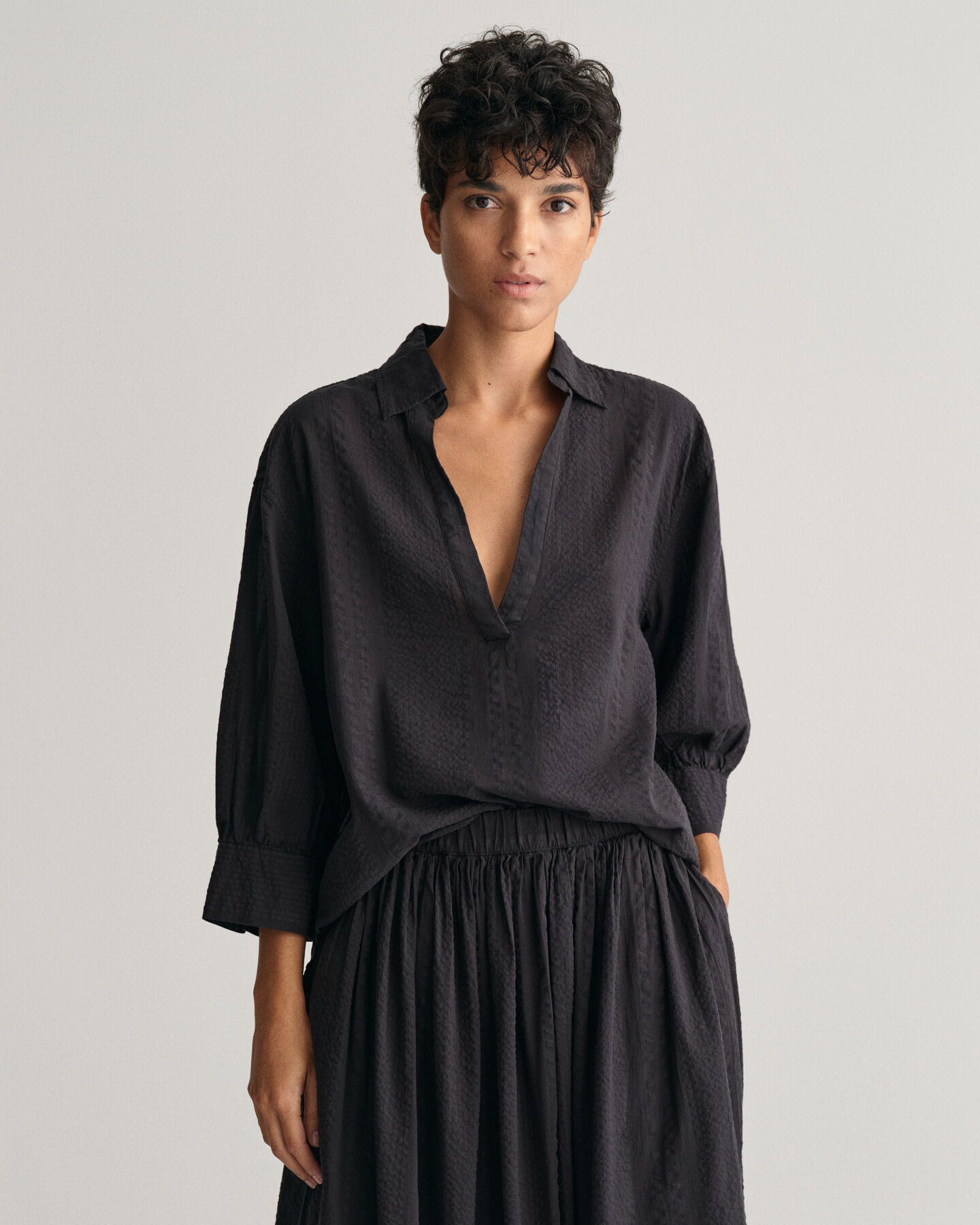 Relaxed Fit Seersucker Striped Popover Shirt