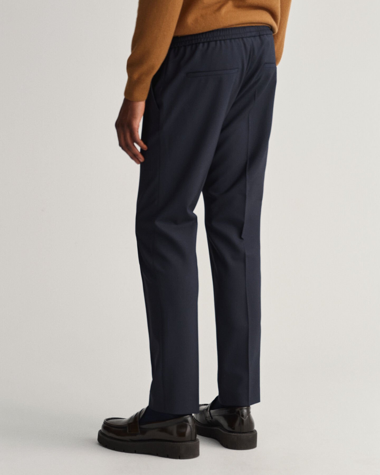 Hallden Slim Fit Twill Joggers