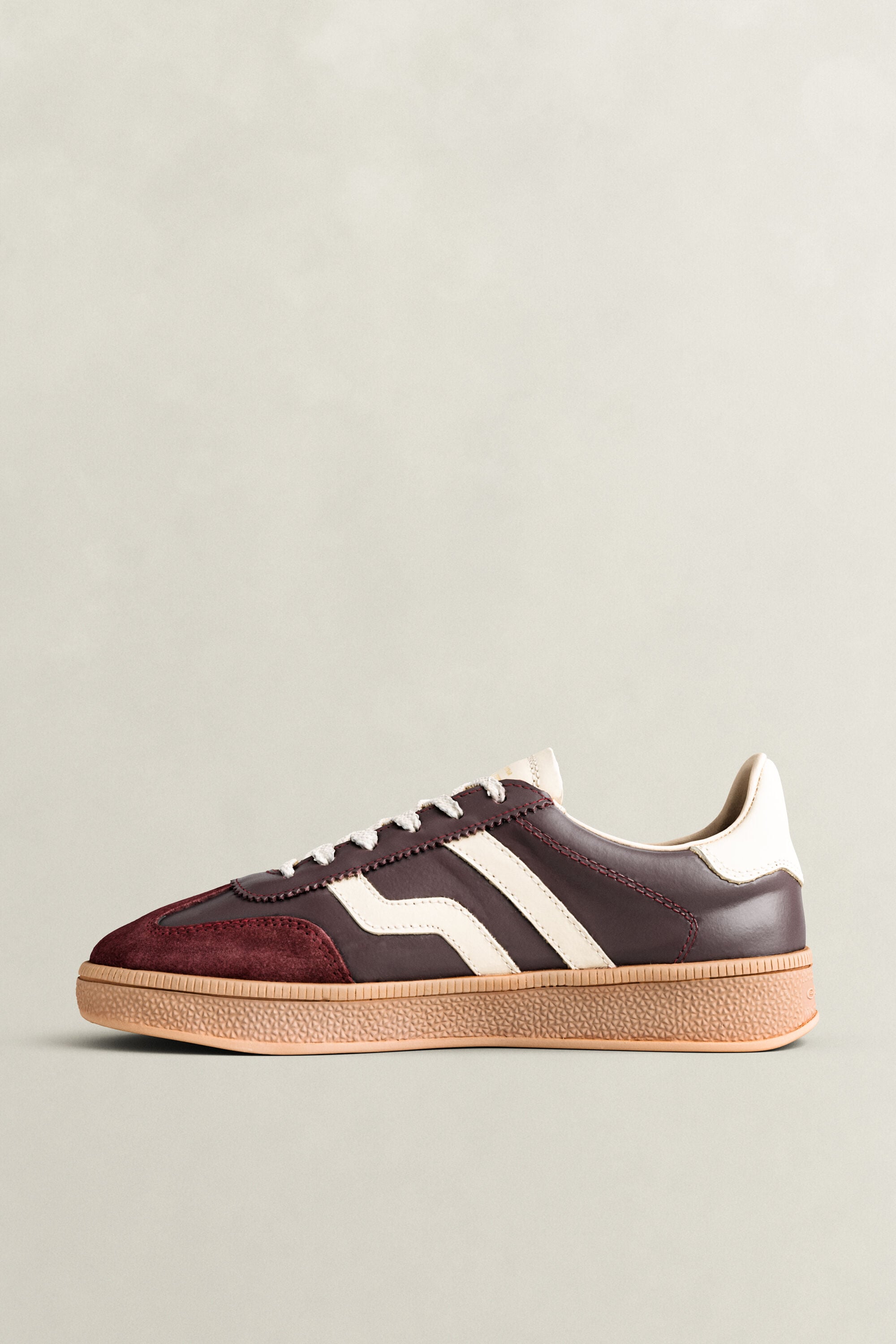 Cuzima Suede Leather Sneakers