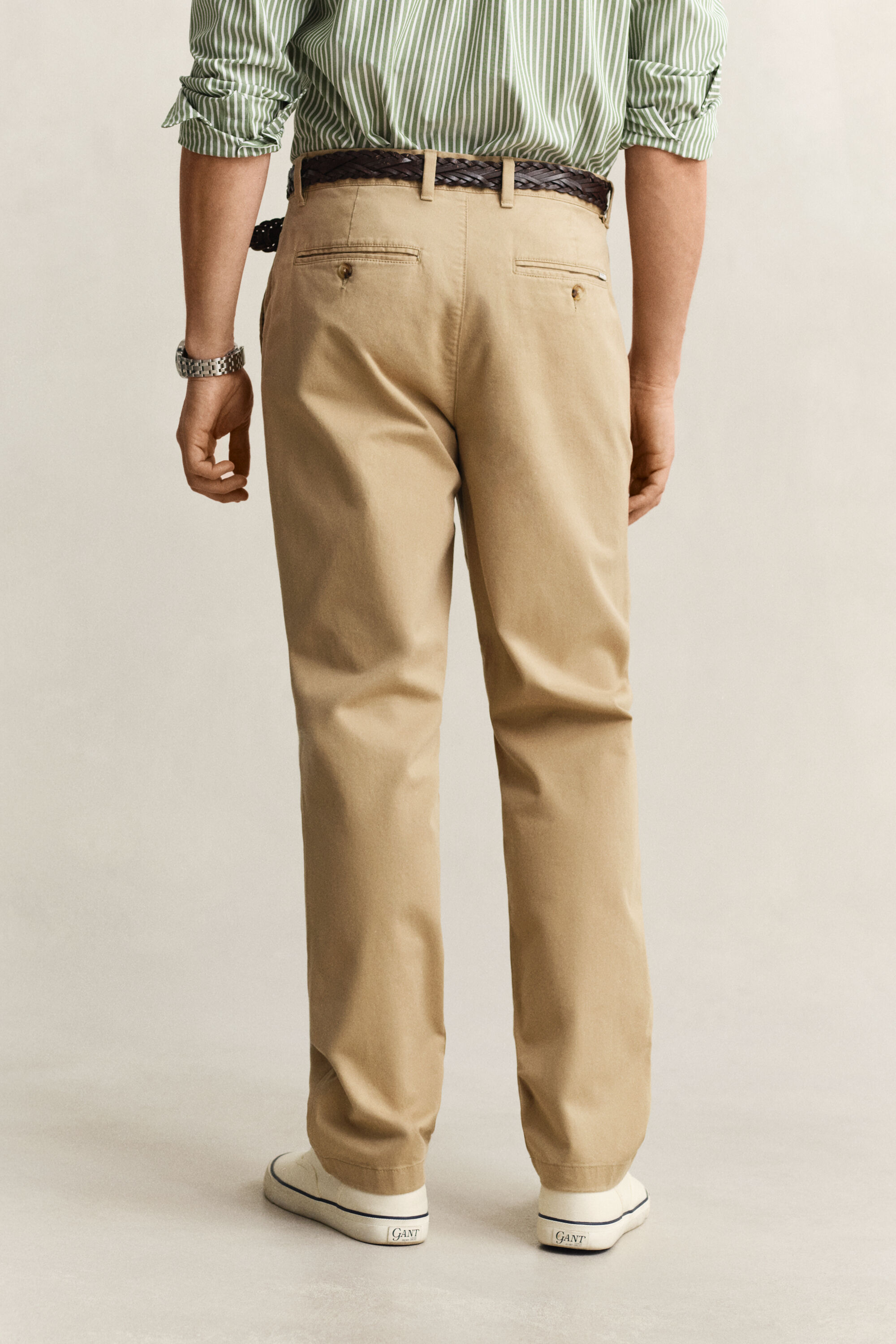 Regular Fit Classic Chinos
