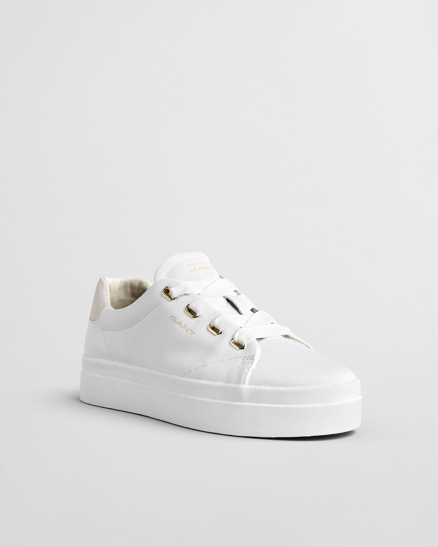 Avona Leather Sneakers