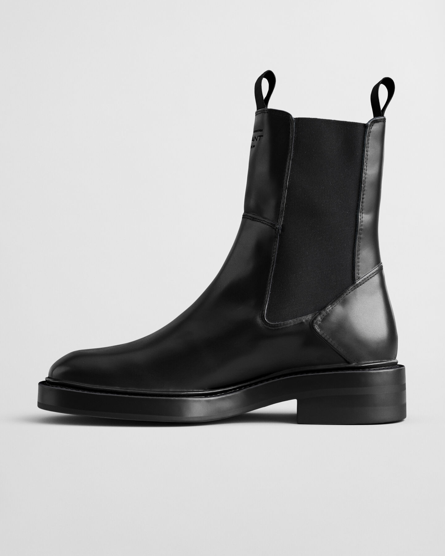 Fallwi Leather Chelsea Boots