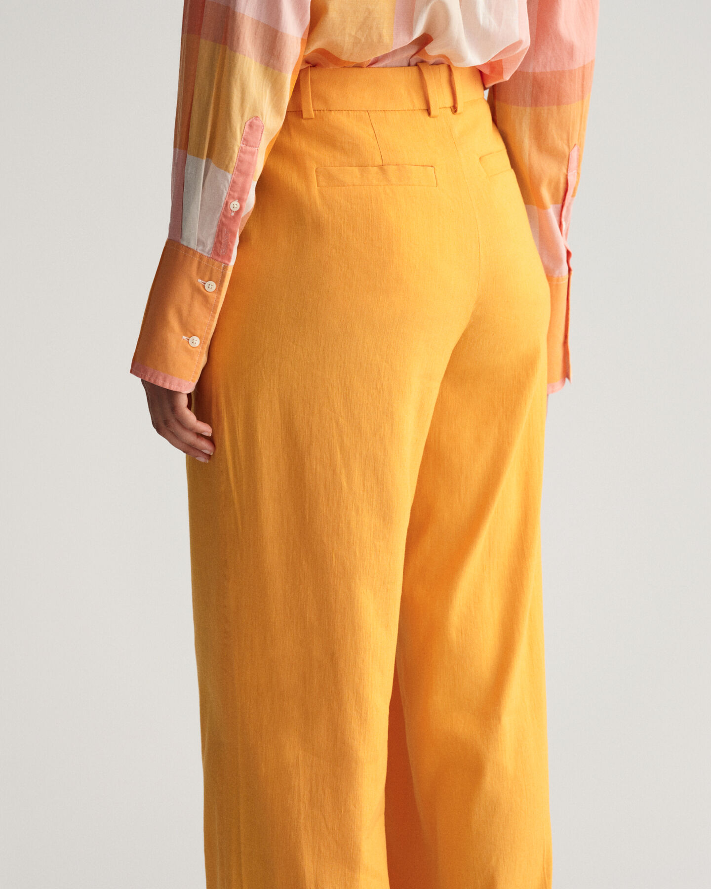 Relaxed Fit Stretch Linen Tailored Pants