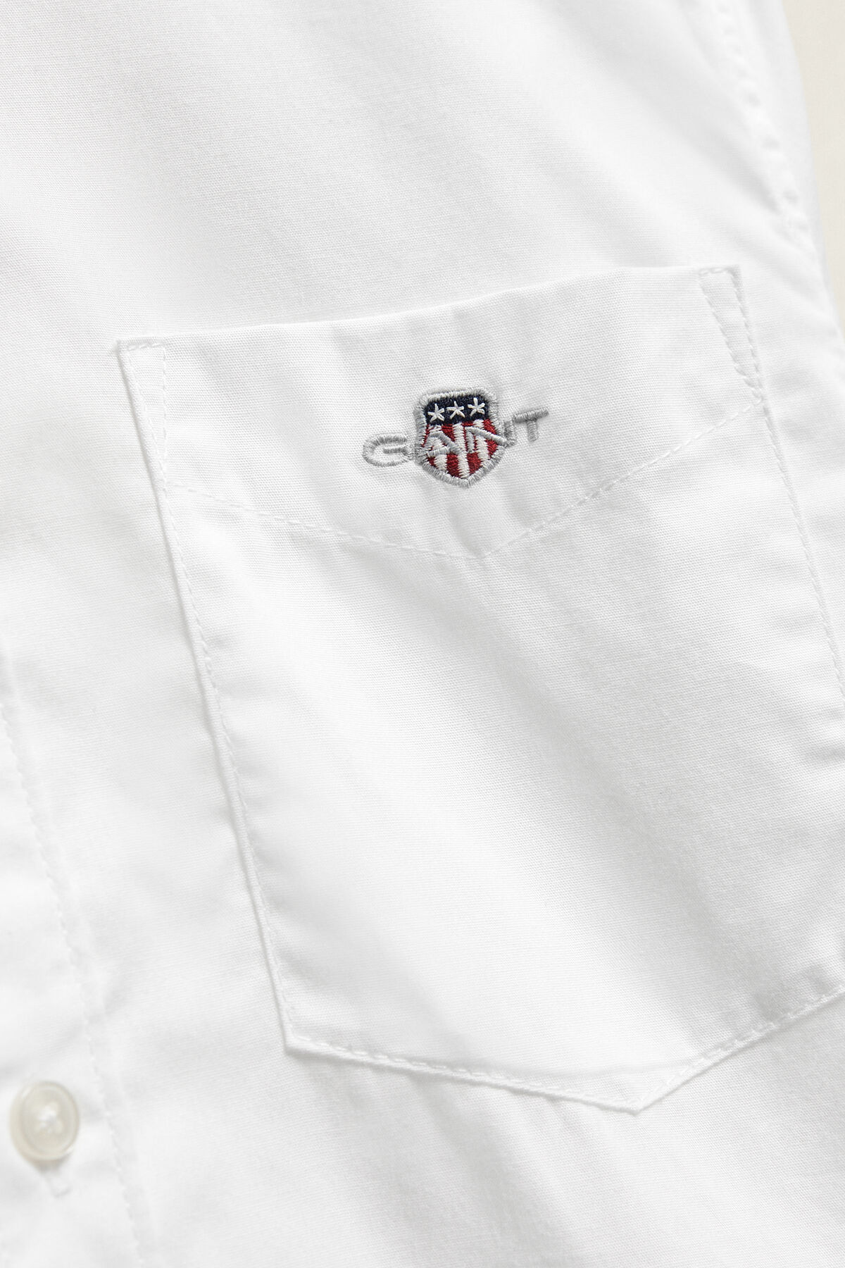Teen Boys Shield Poplin Shirt — WHITE