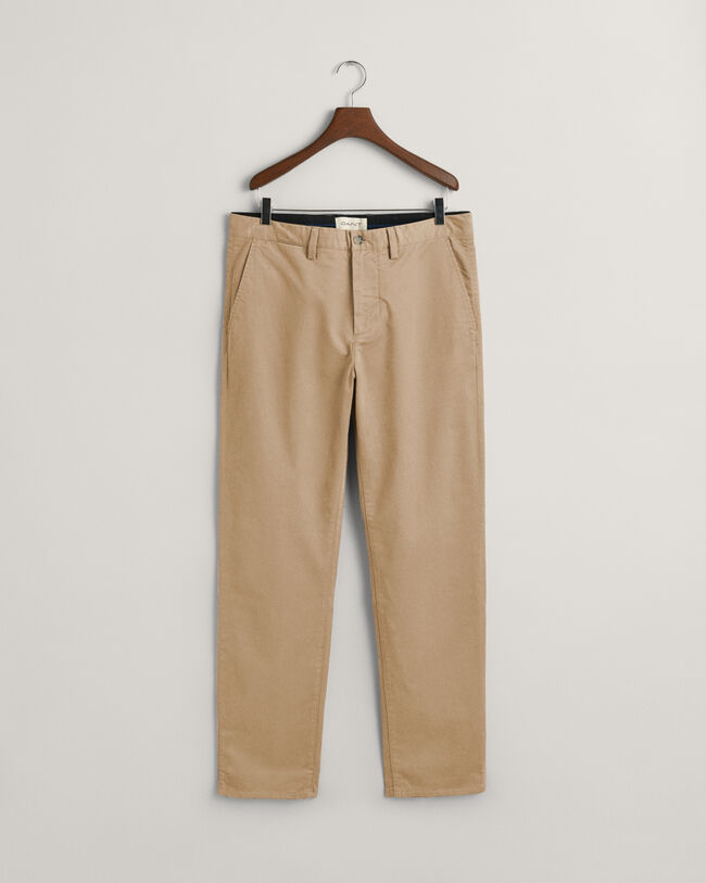 Seasonal Essential Regular Fit Archive Shield Chinos