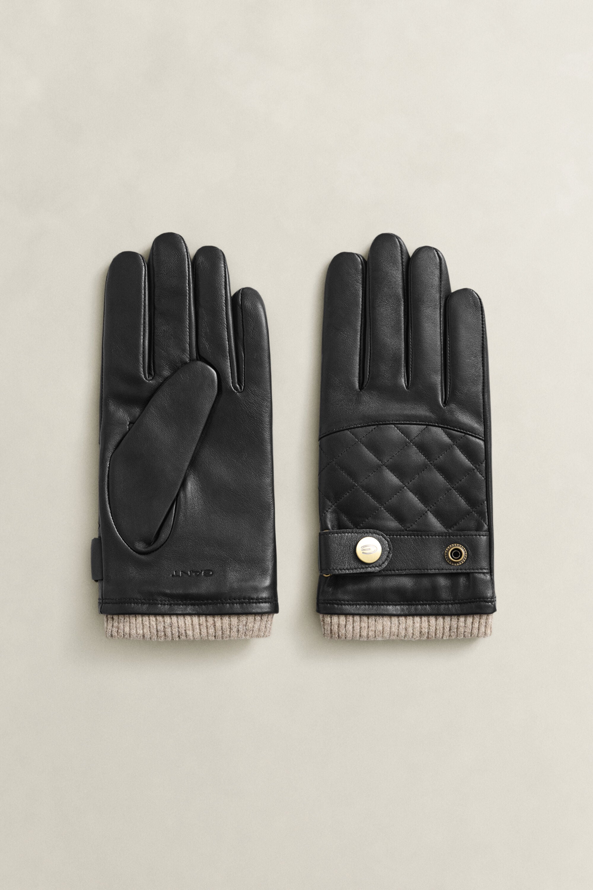 Quilted Lambskin Gloves
