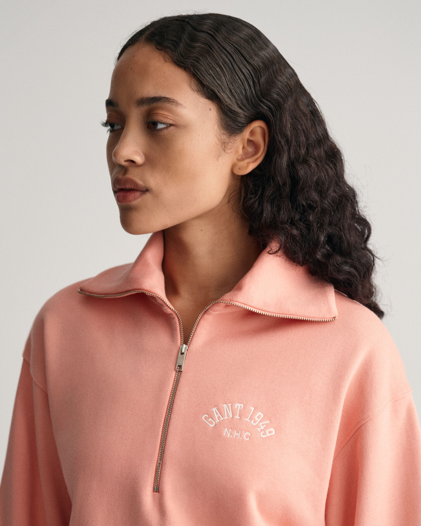 GANT Arch Graphic Half Zip Sweatshirt