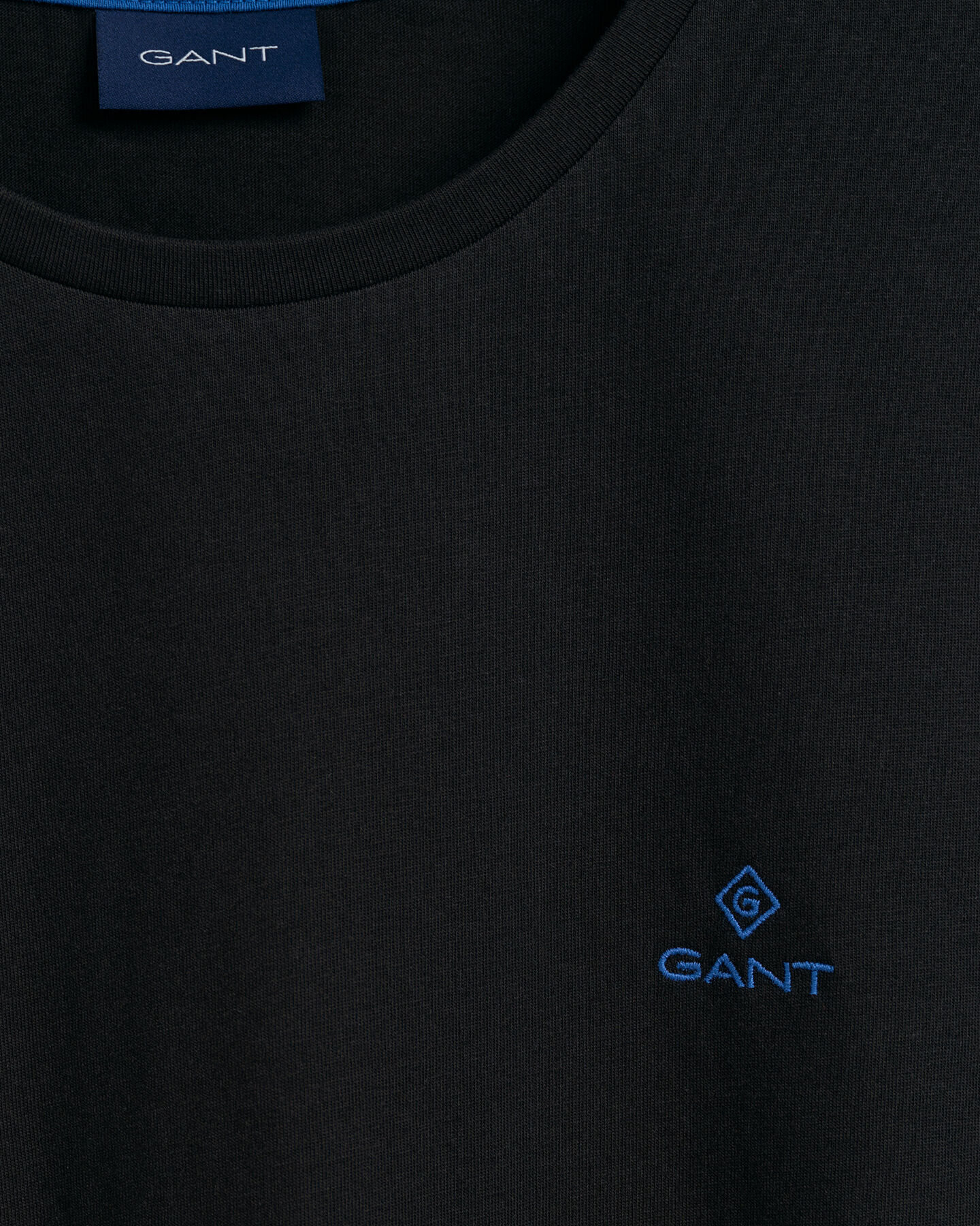 Contrast Logo T-Shirt