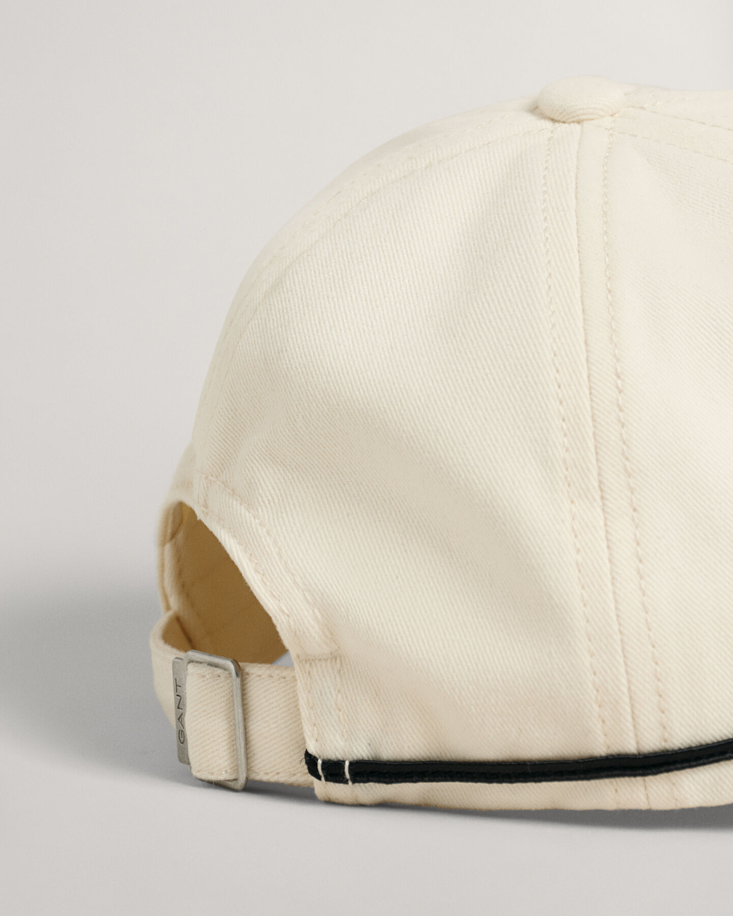 Contrast Stitch Cap