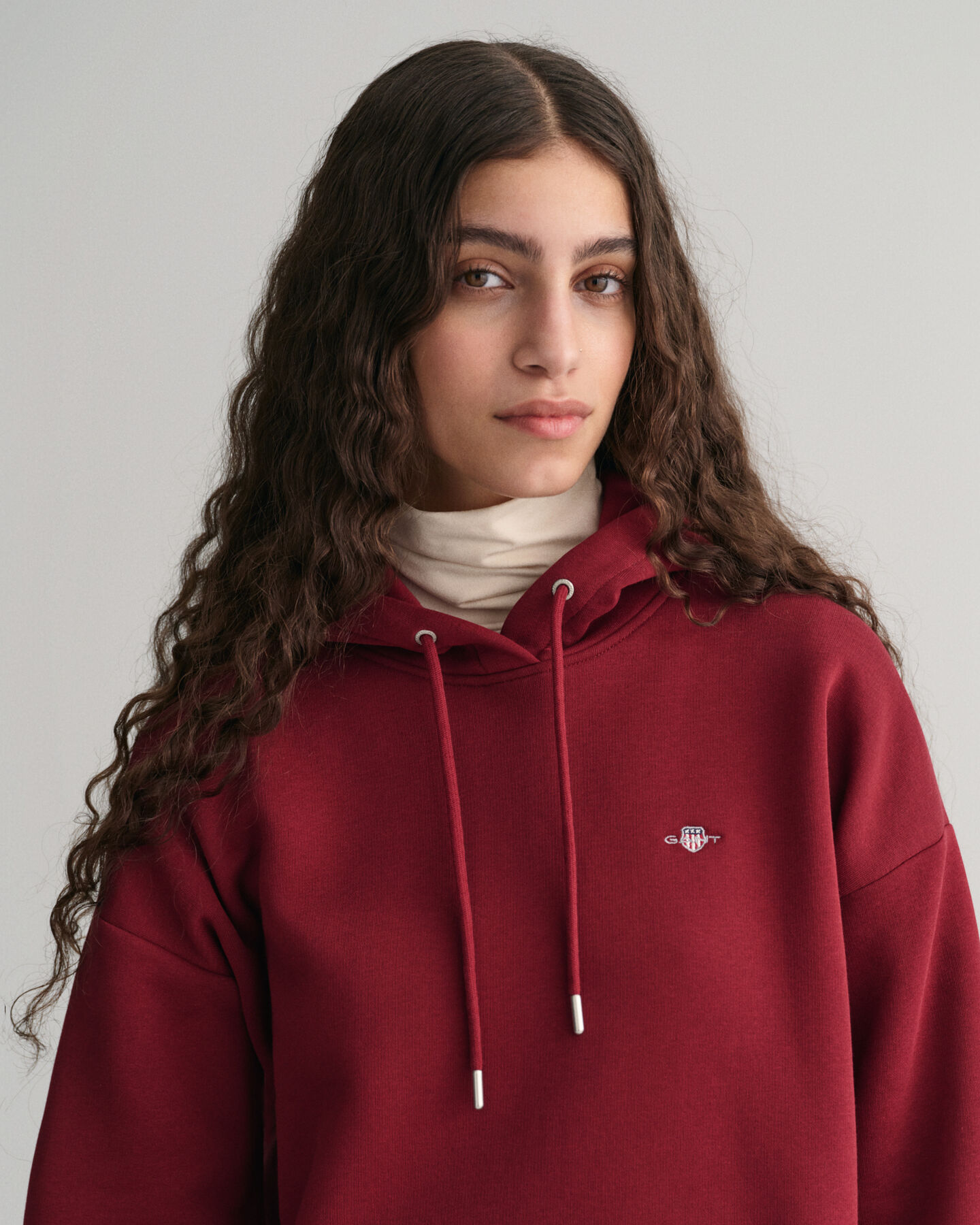 Gant shield hoodie red Clearance