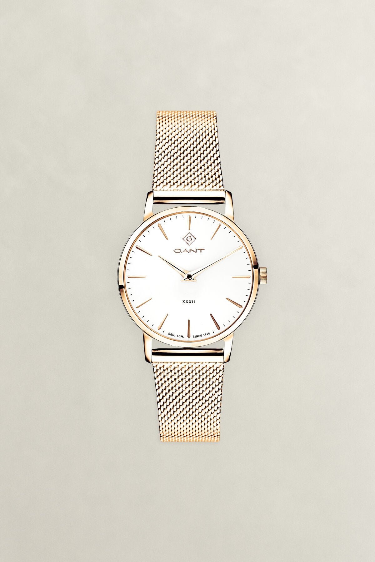 Park Avenue 32 Wristwatch — WHITE