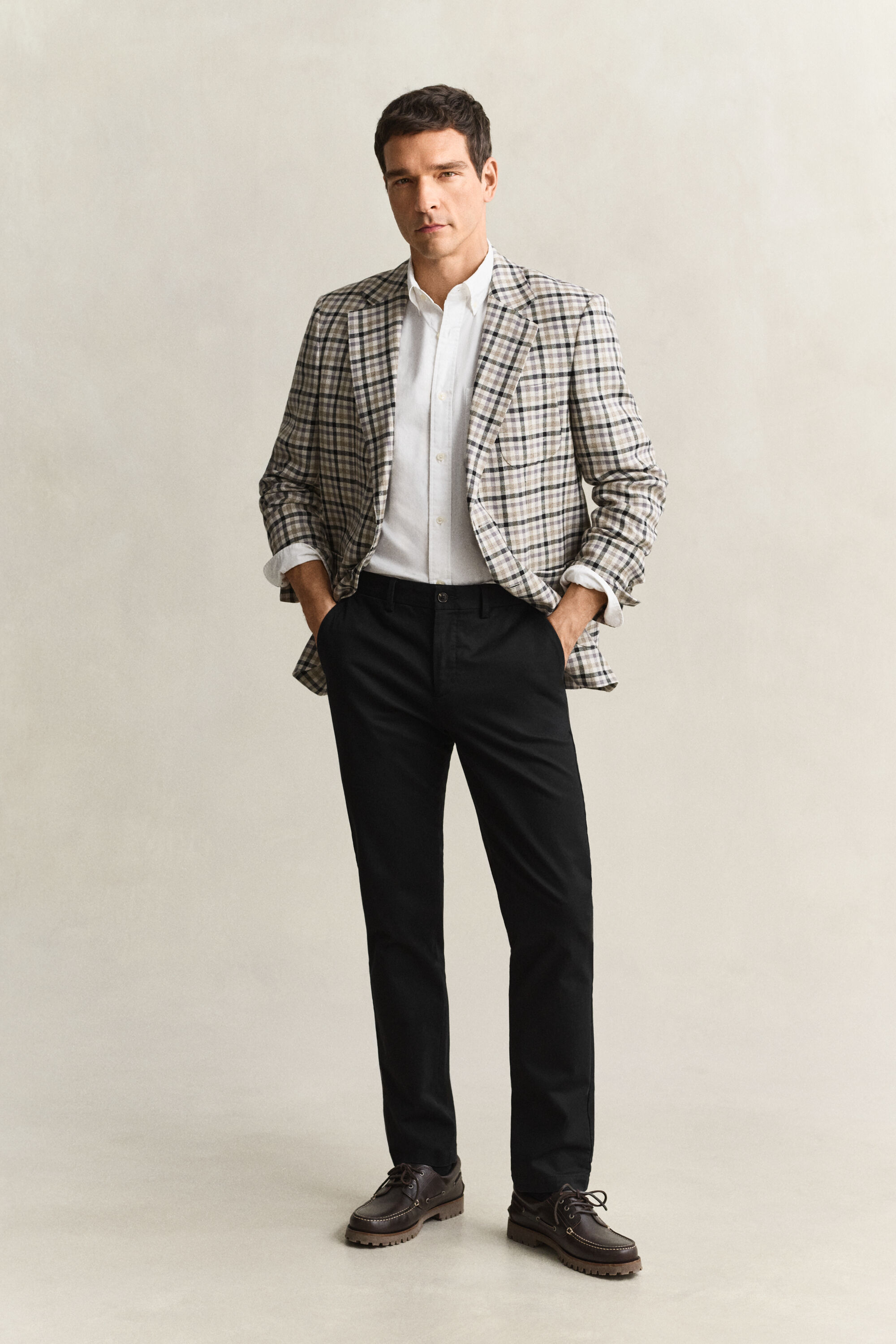 Slim Fit Smart Chinos