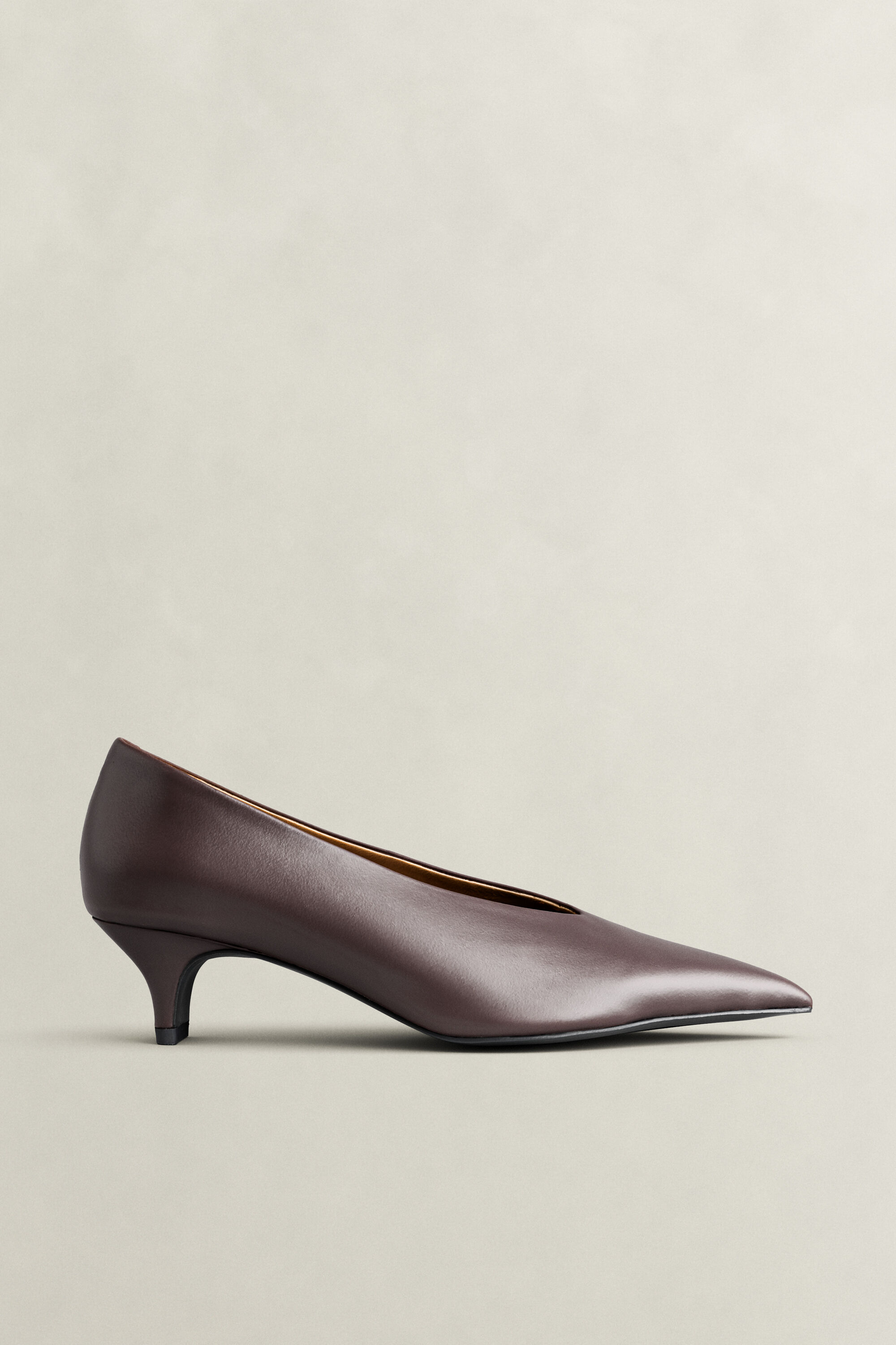 Tillbye Pointed Leather Heels