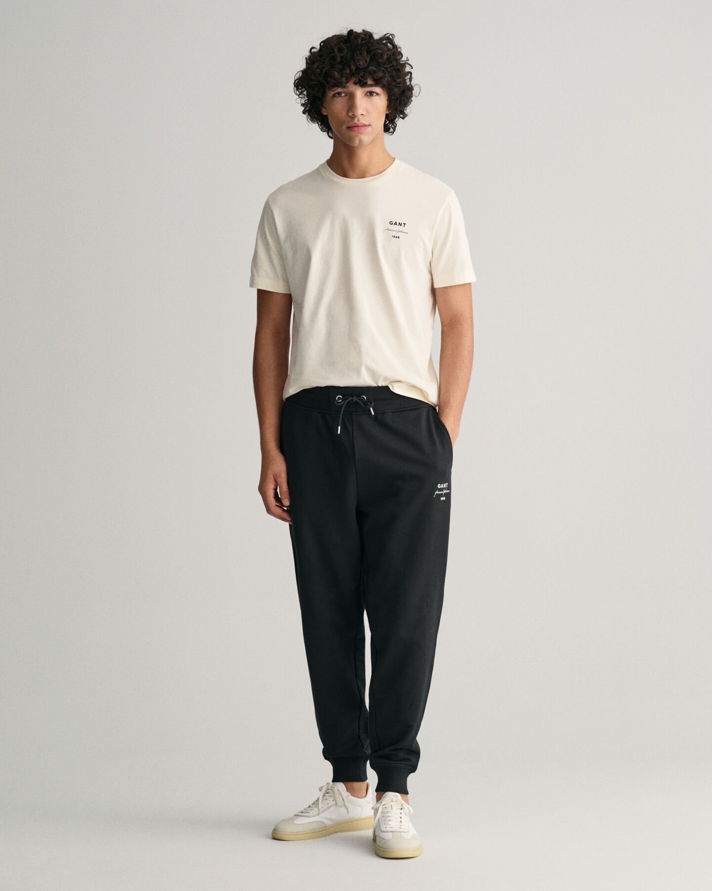 GANT Script Graphic Sweatpants