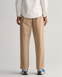 Relaxed Fit Pleated Chinos