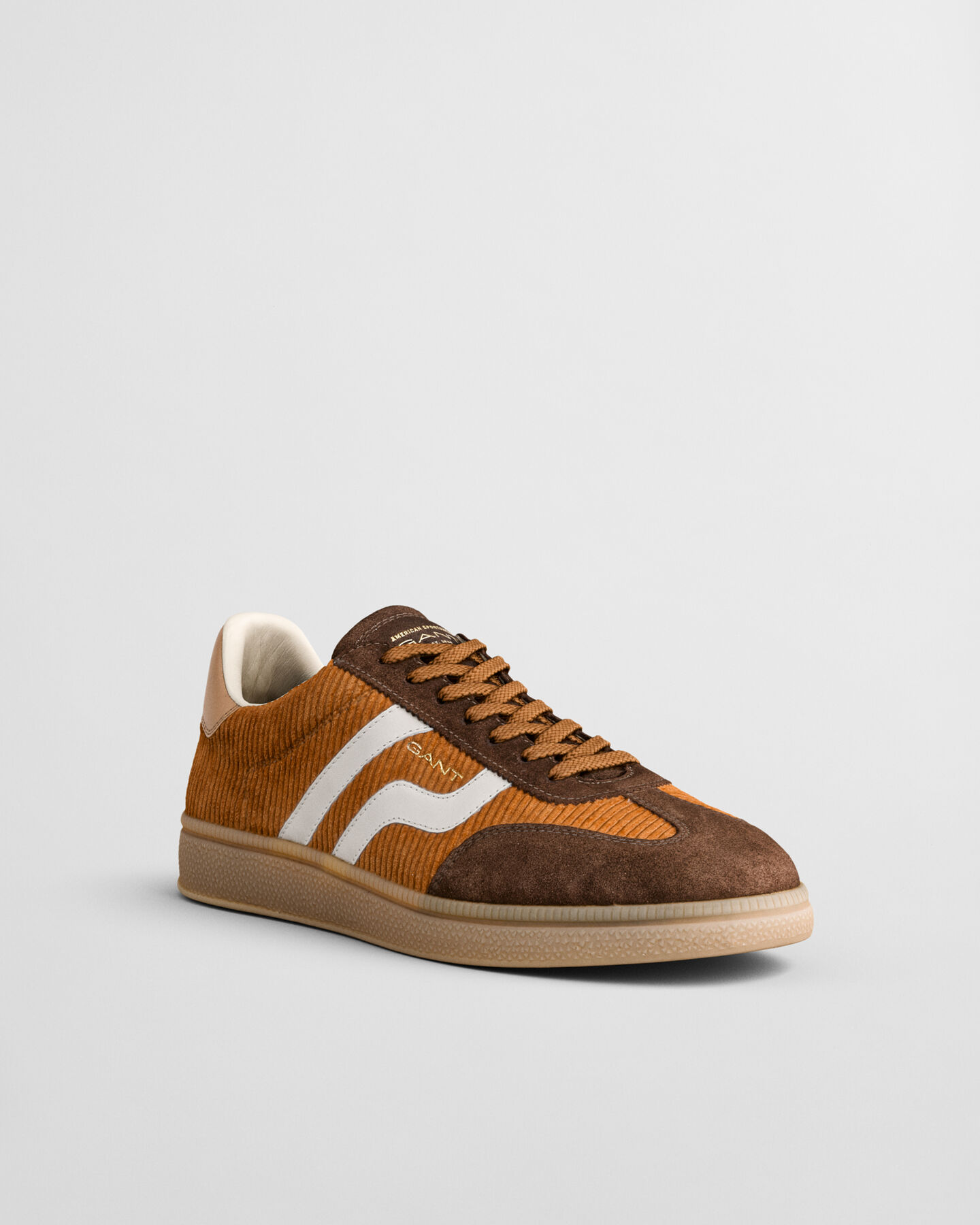 Cuzmo Suede Corduroy Sneakers