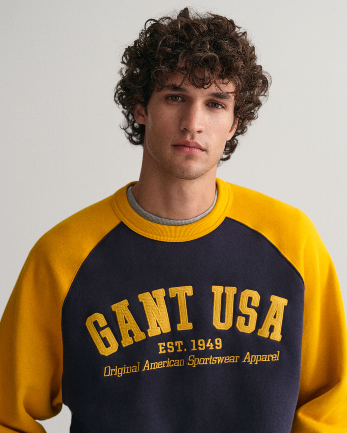 GANT USA Crew Neck Sweatshirt