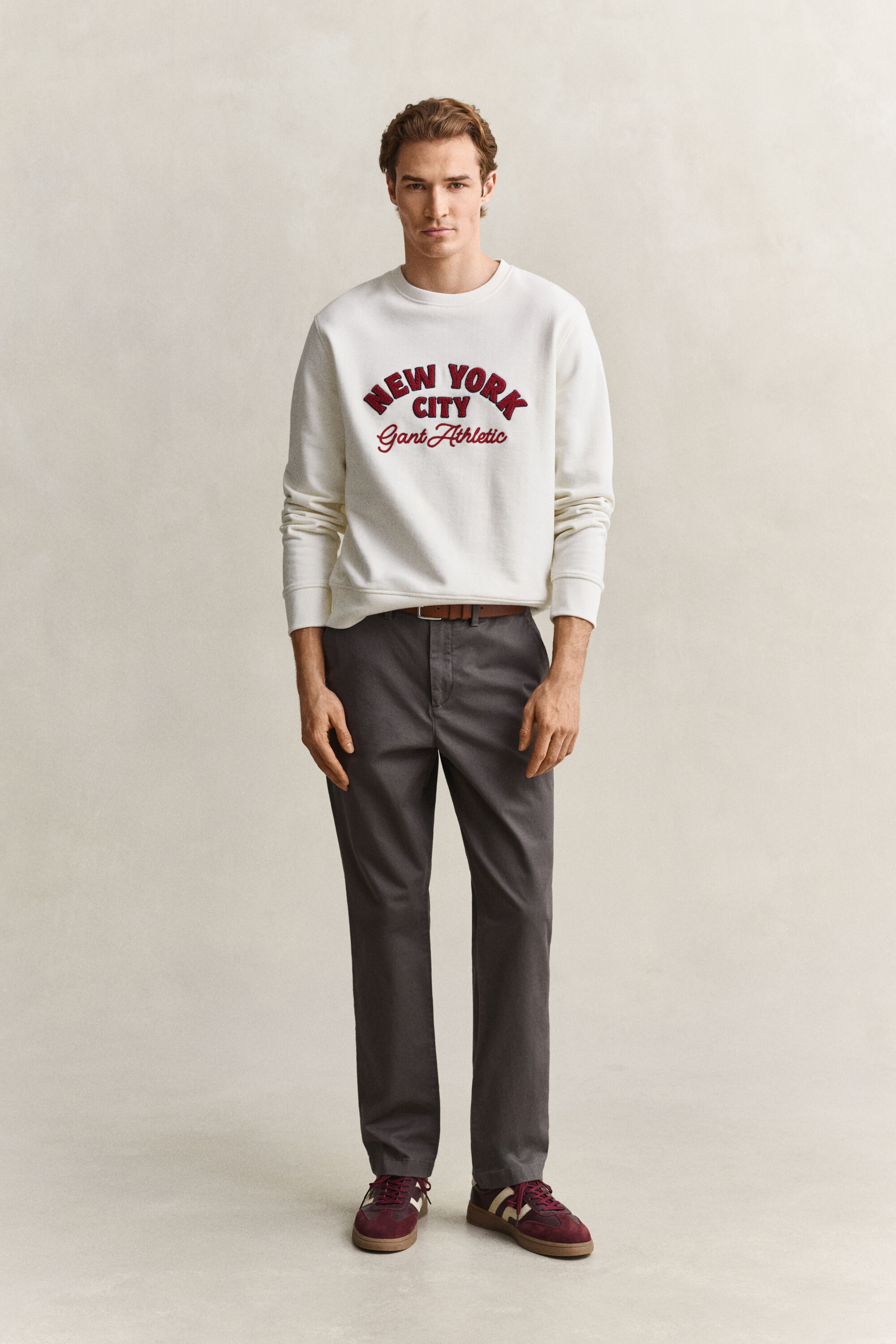 Regular Fit Classic Chinos