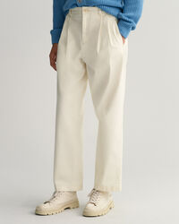 Relaxed Fit Pleated Chinos
