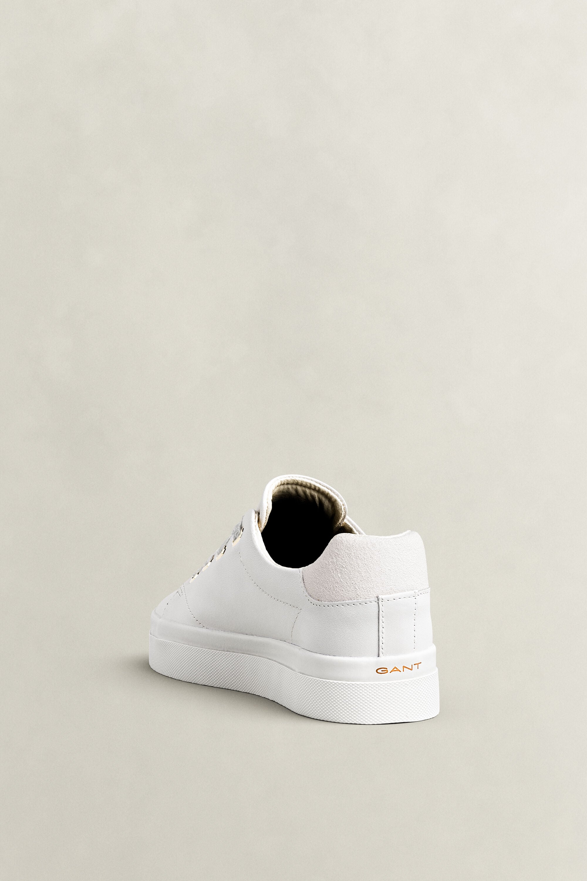 Avona Leather Sneakers