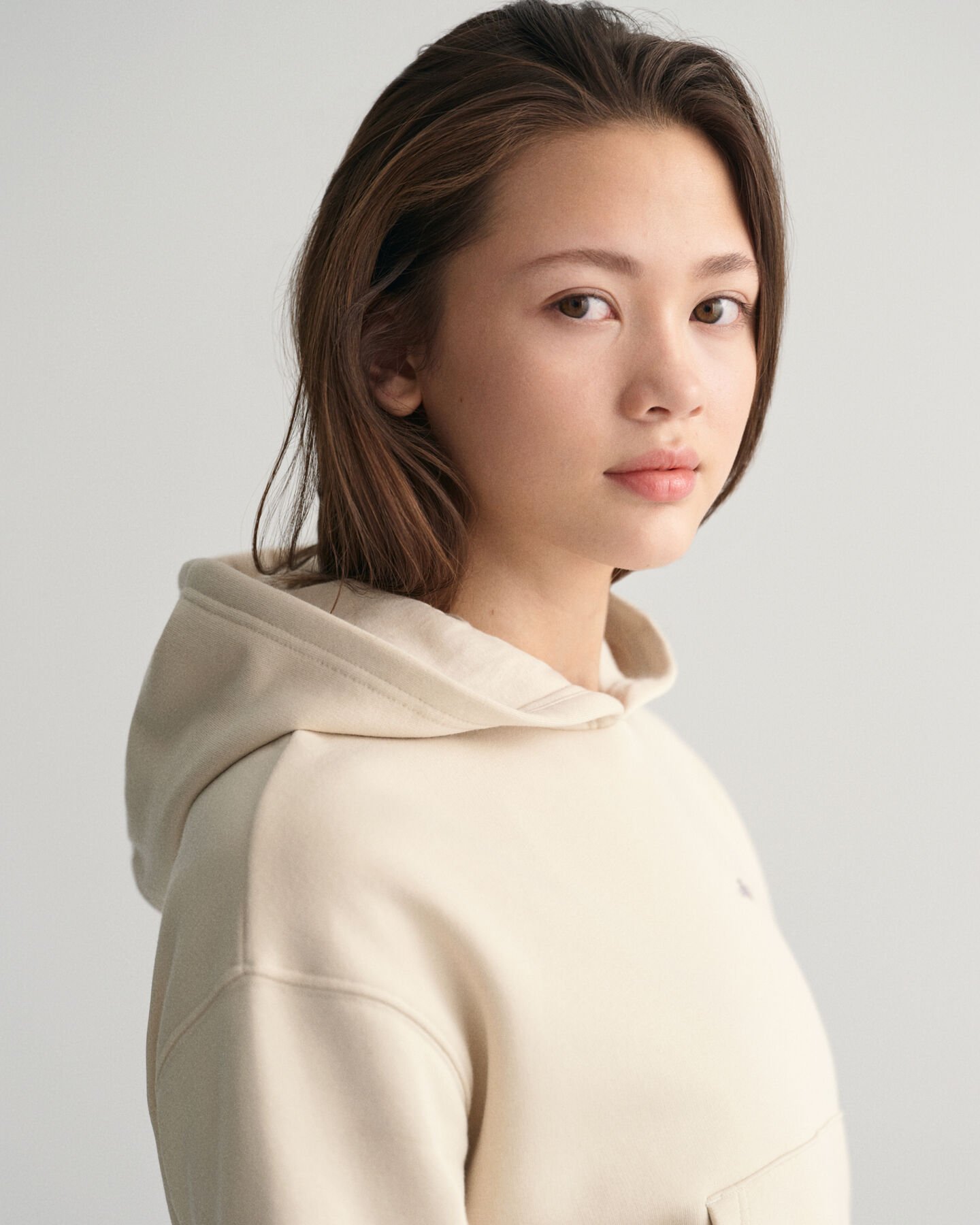 Teen Girls Shield Cropped Hoodie